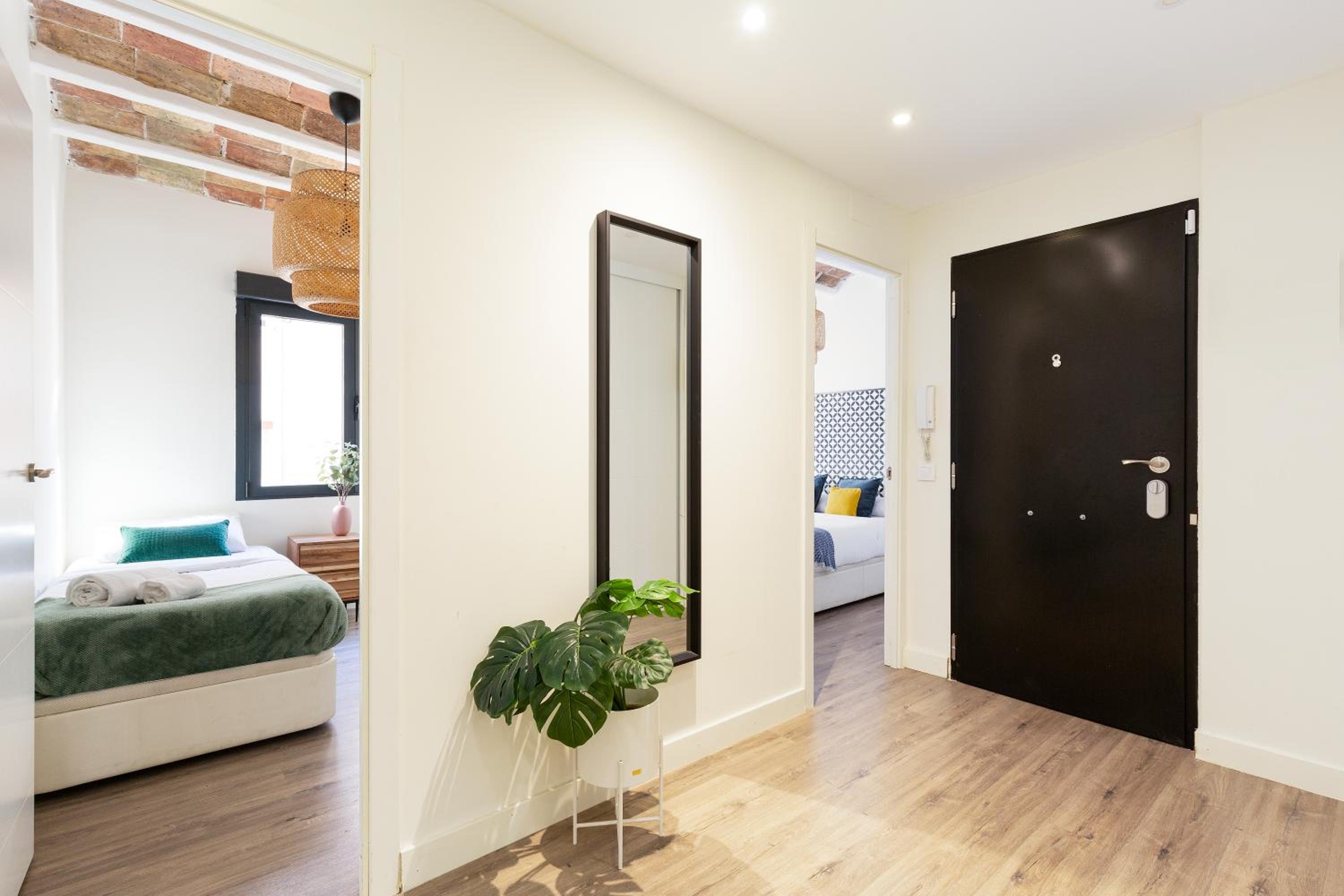 Three-Bedroom Apartment photo 2
