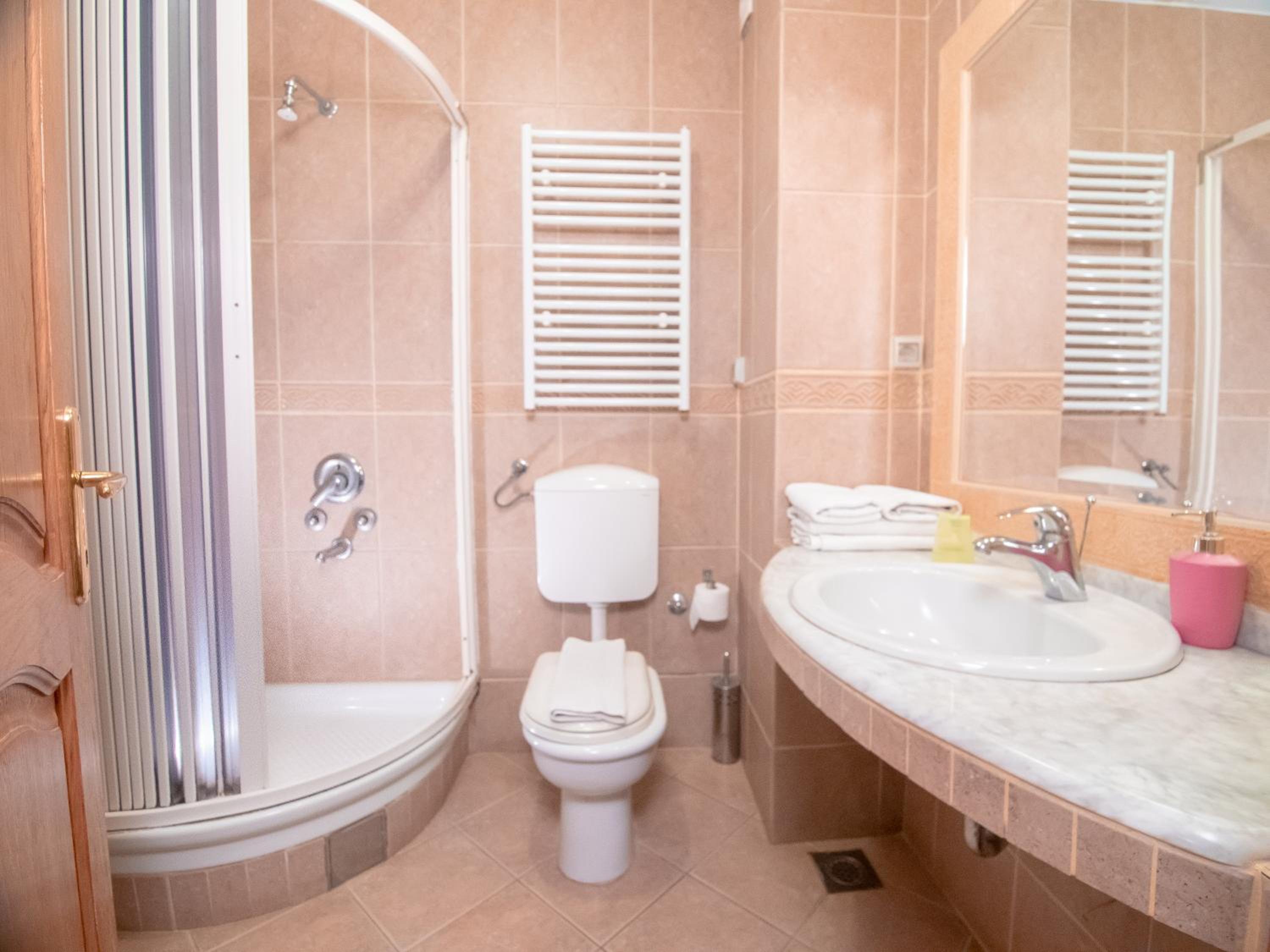Triple Room - Photo 4
