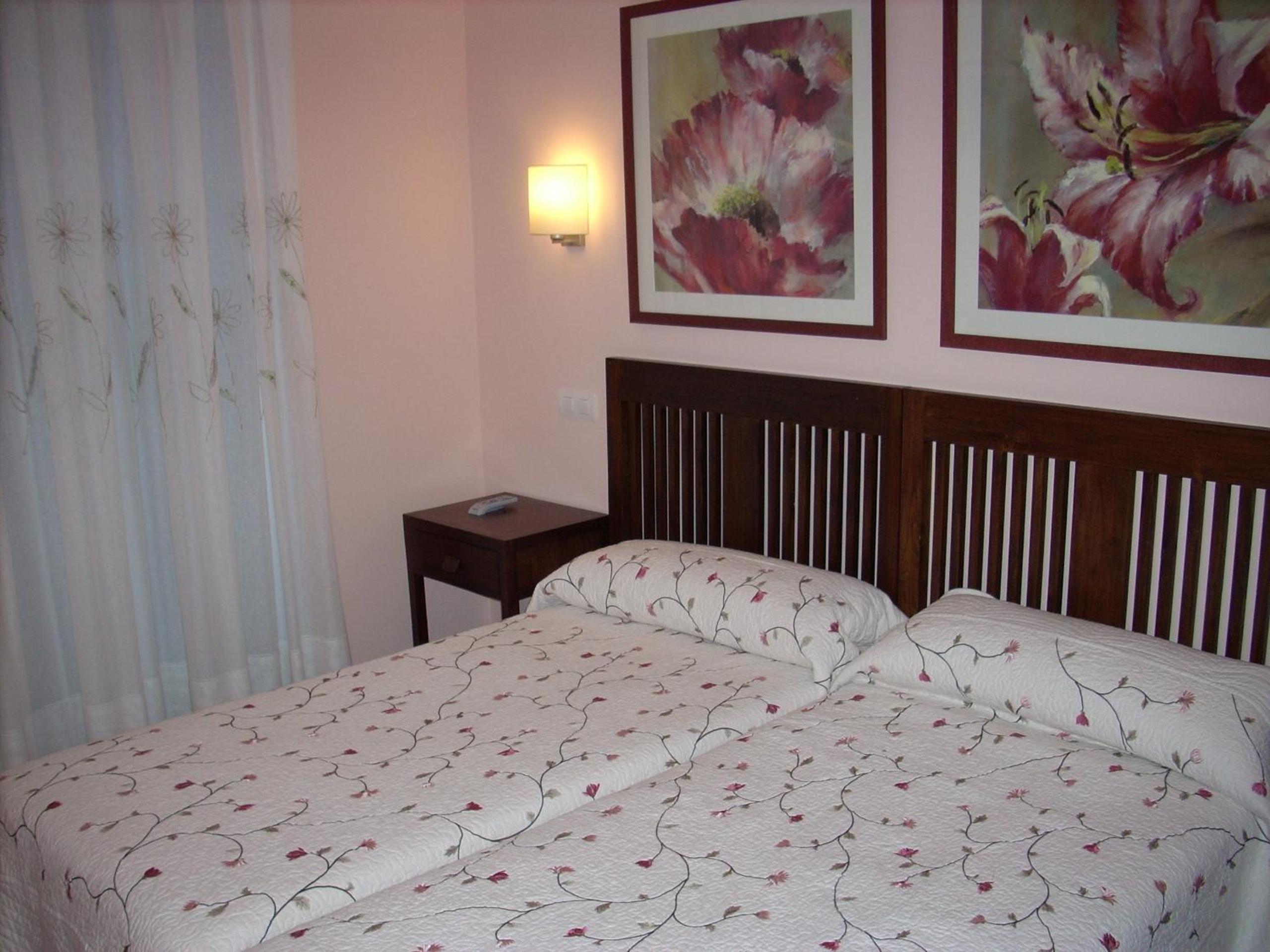 Standard Double Room photo 2