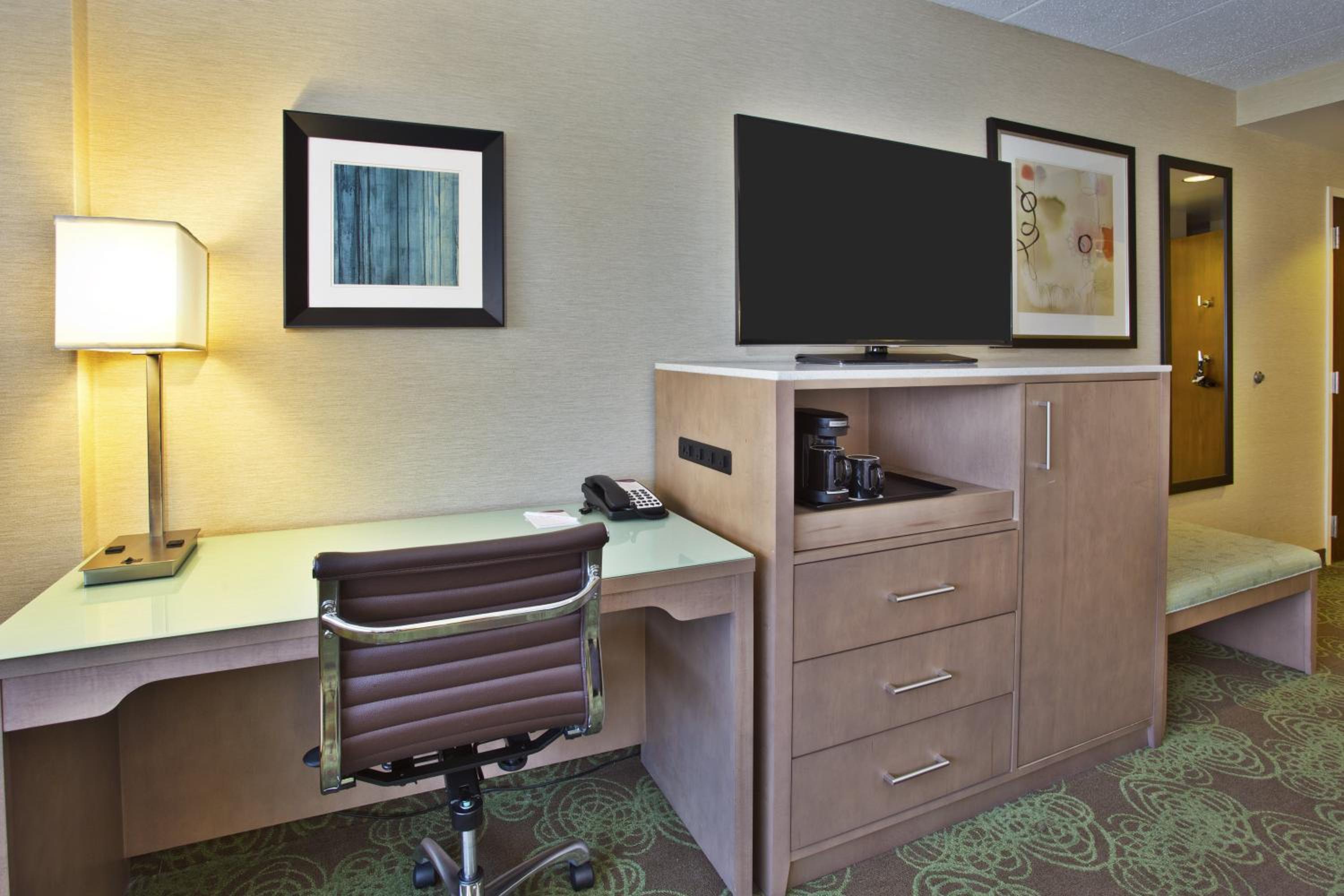 Standard King Room - Photo 1