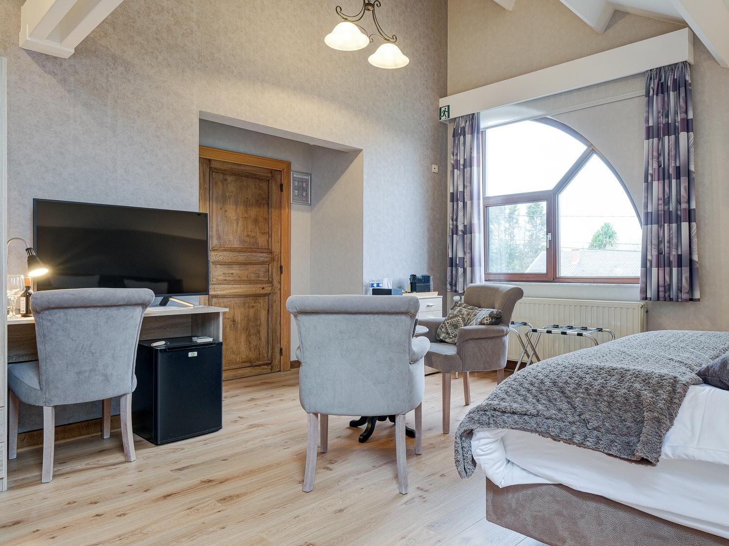 Deluxe Double Or Twin Room photo 3