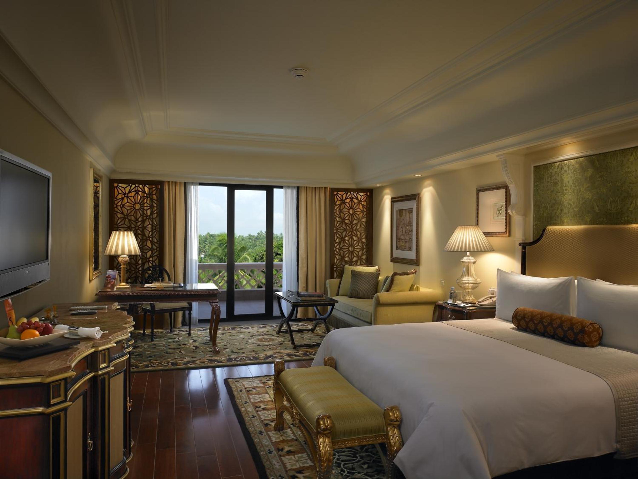 Premier Room - Photo 5
