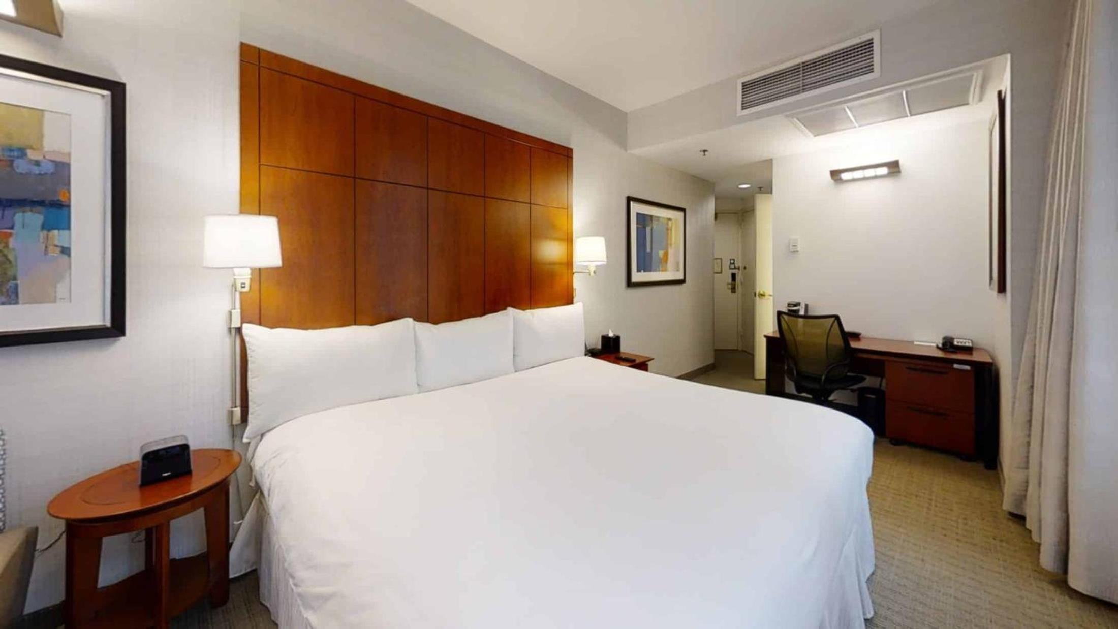 Standard King Room