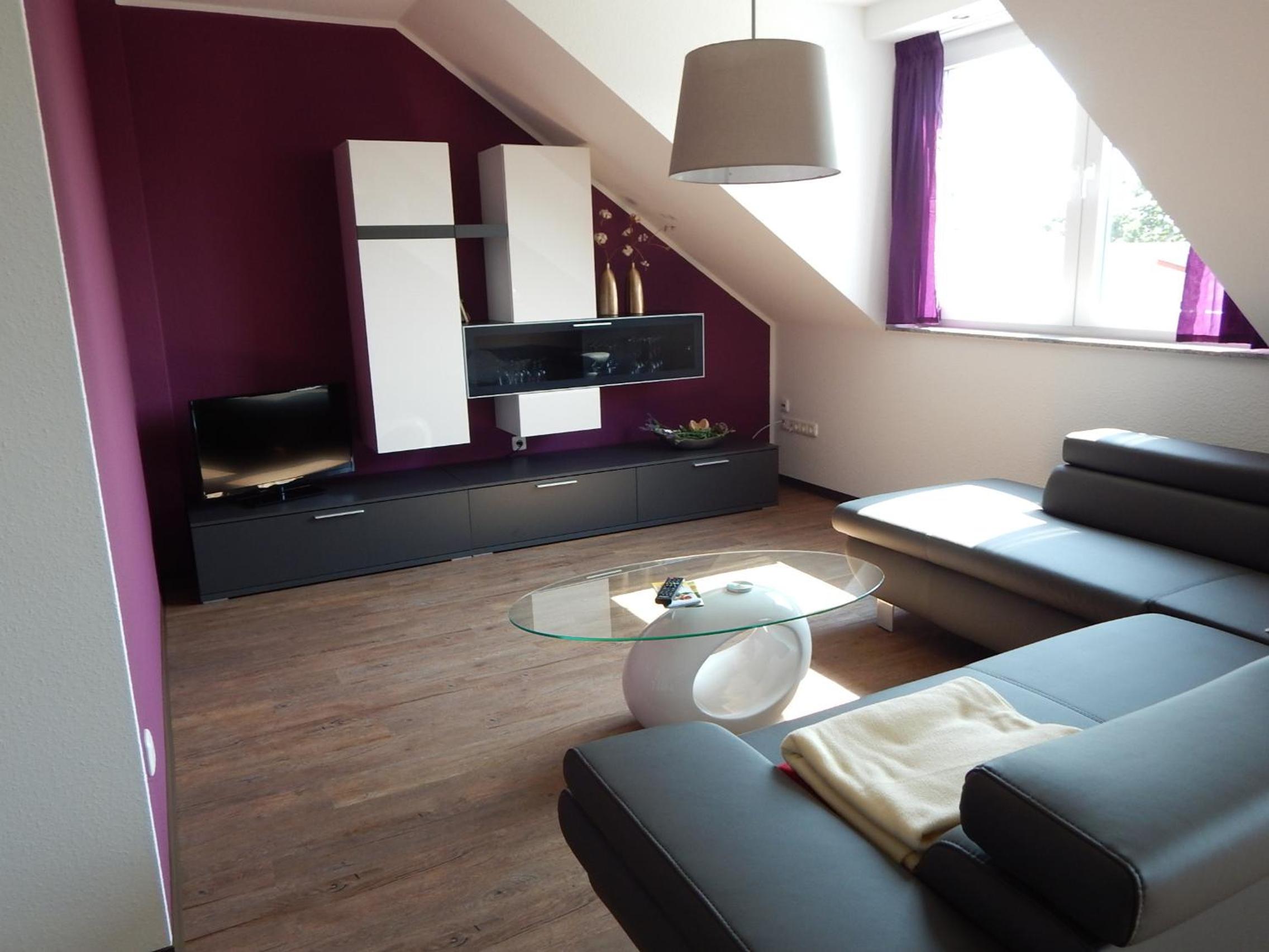 Comfort Two-Bedroom Apartment - Photo 1