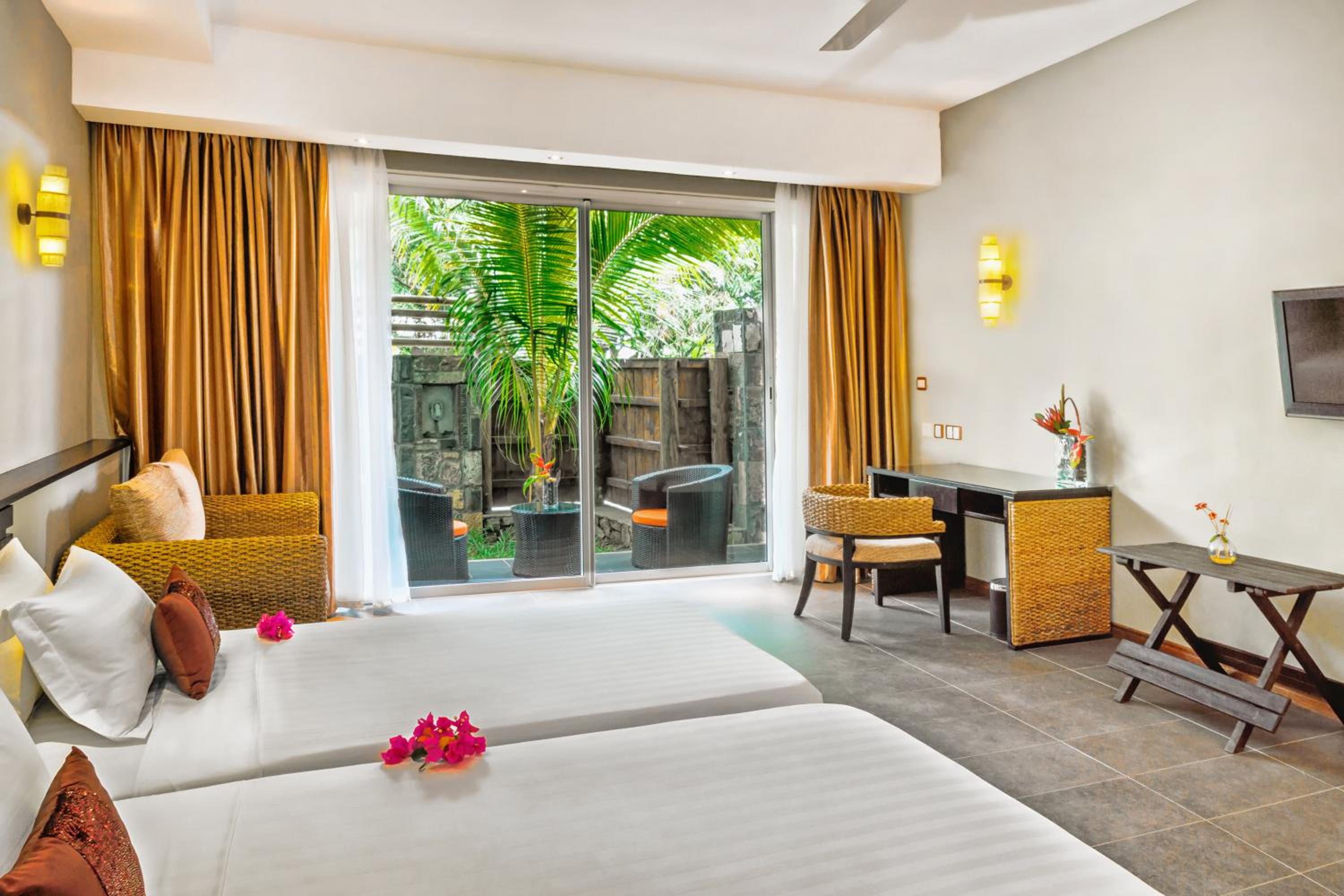 Superior Double Room with Kitchenette