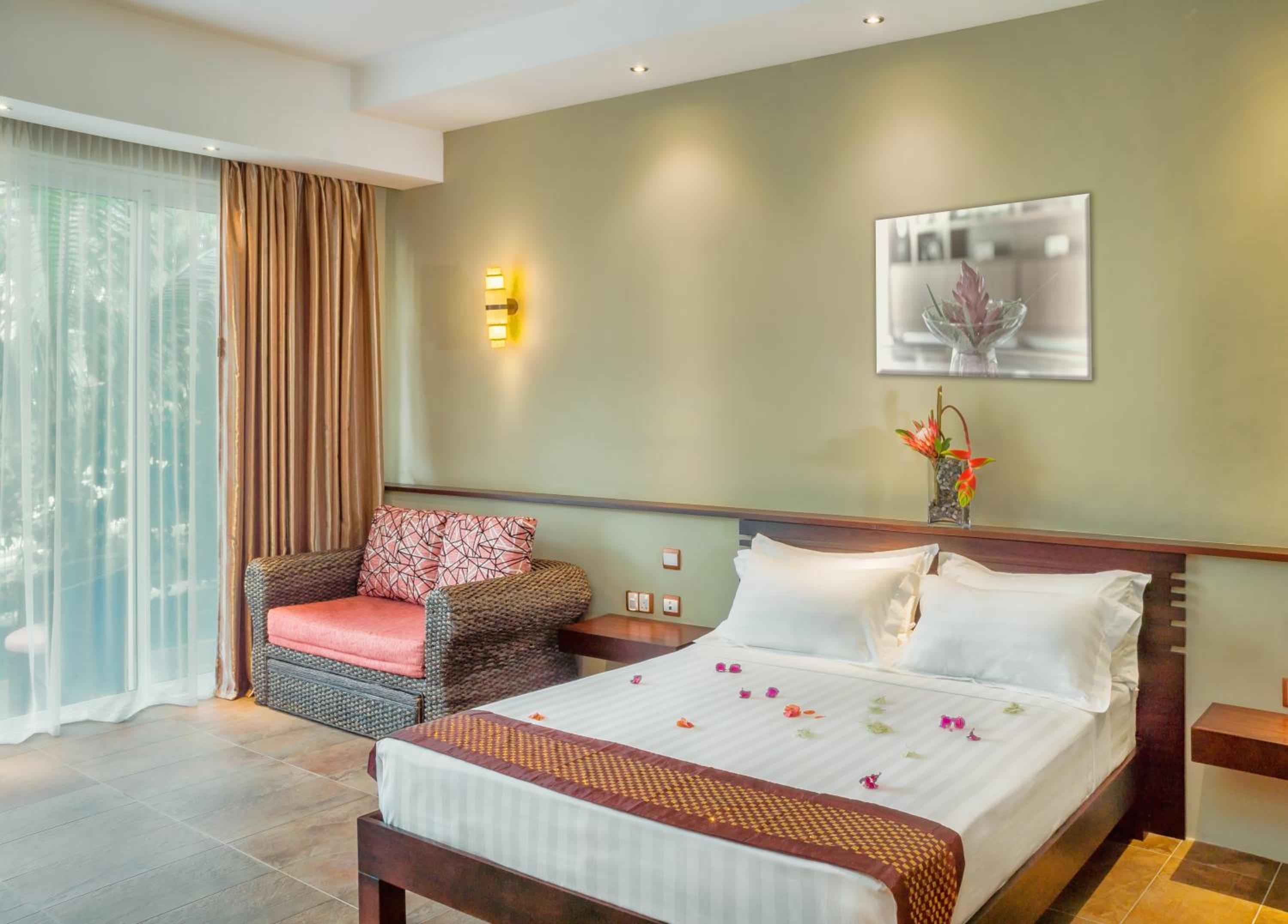 Superior Double Room with Kitchenette