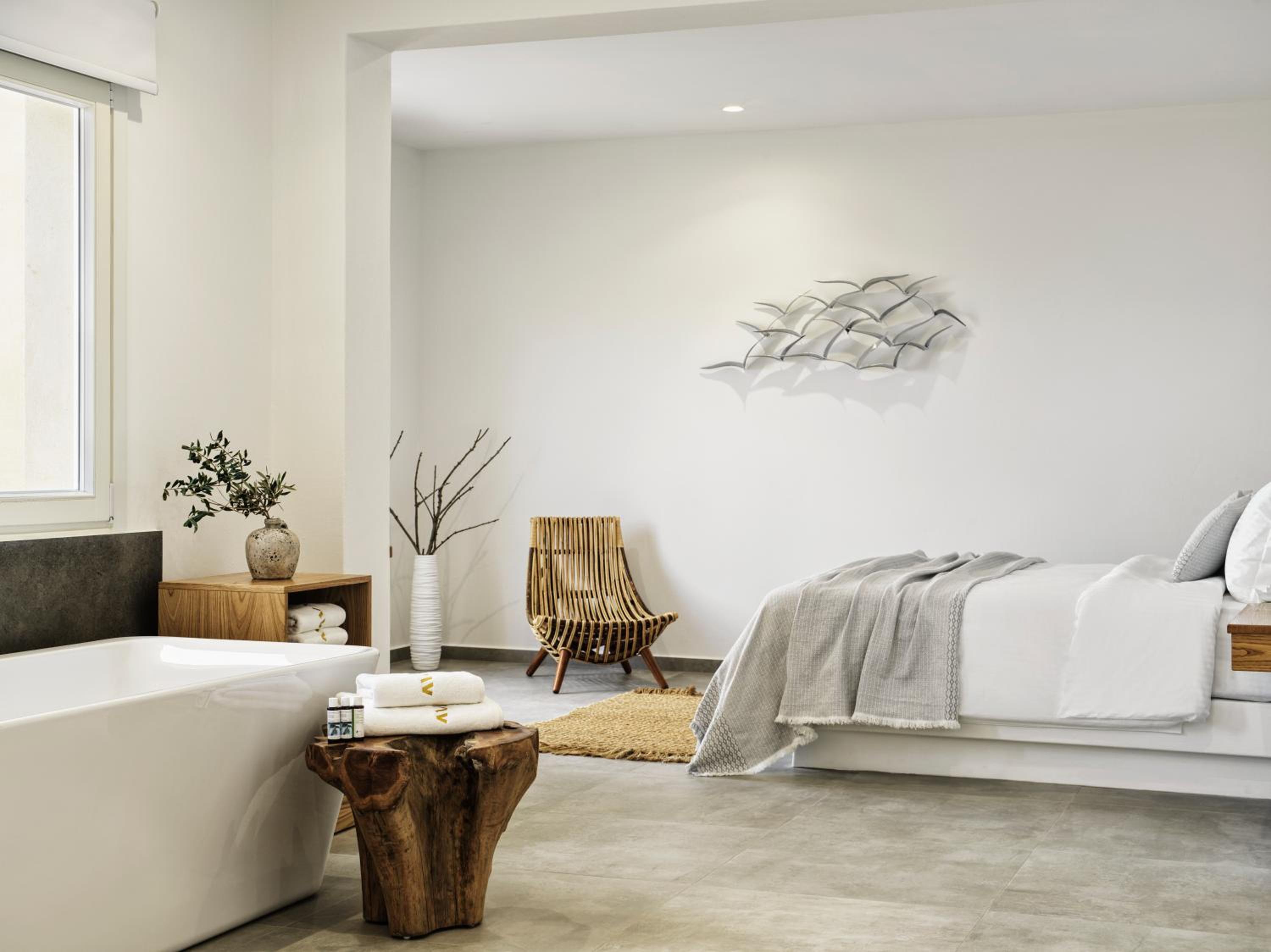 King Suite with Sea View photo 3