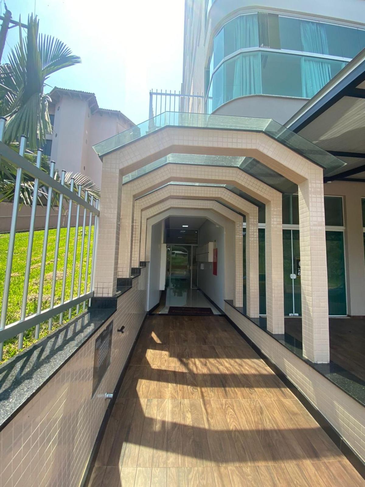 Apartment with Pool View  - Photo 2