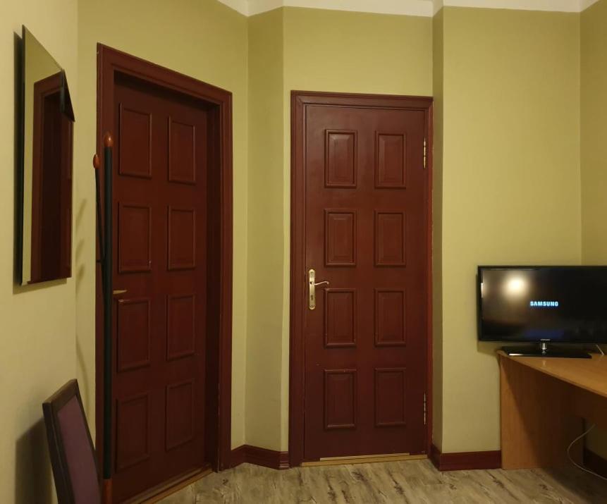 Twin Room - Photo 5