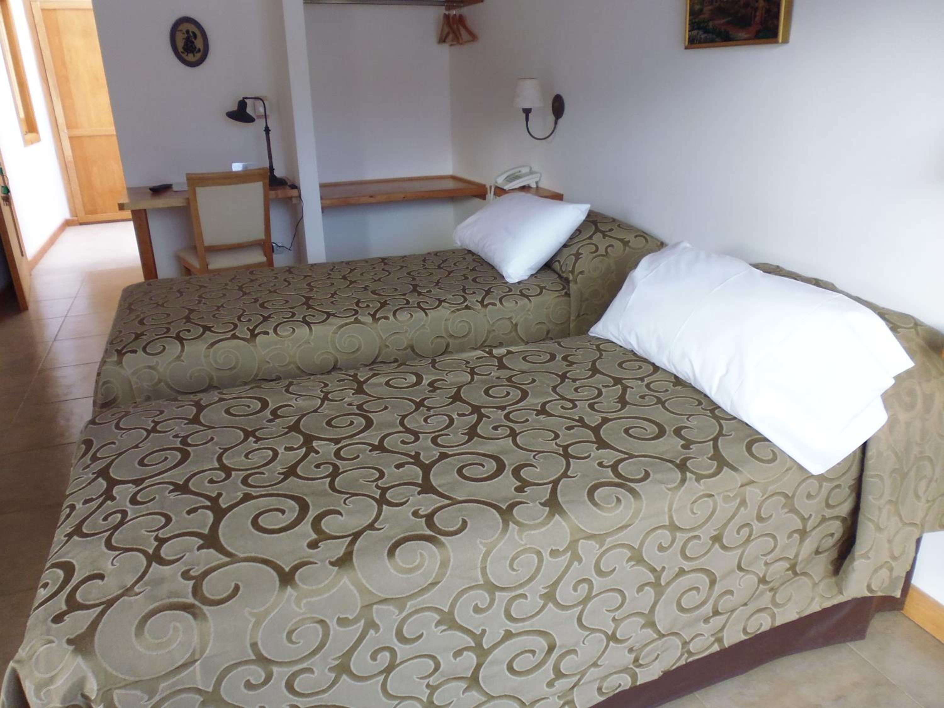 Triple Room with Private Bathroom photo 2