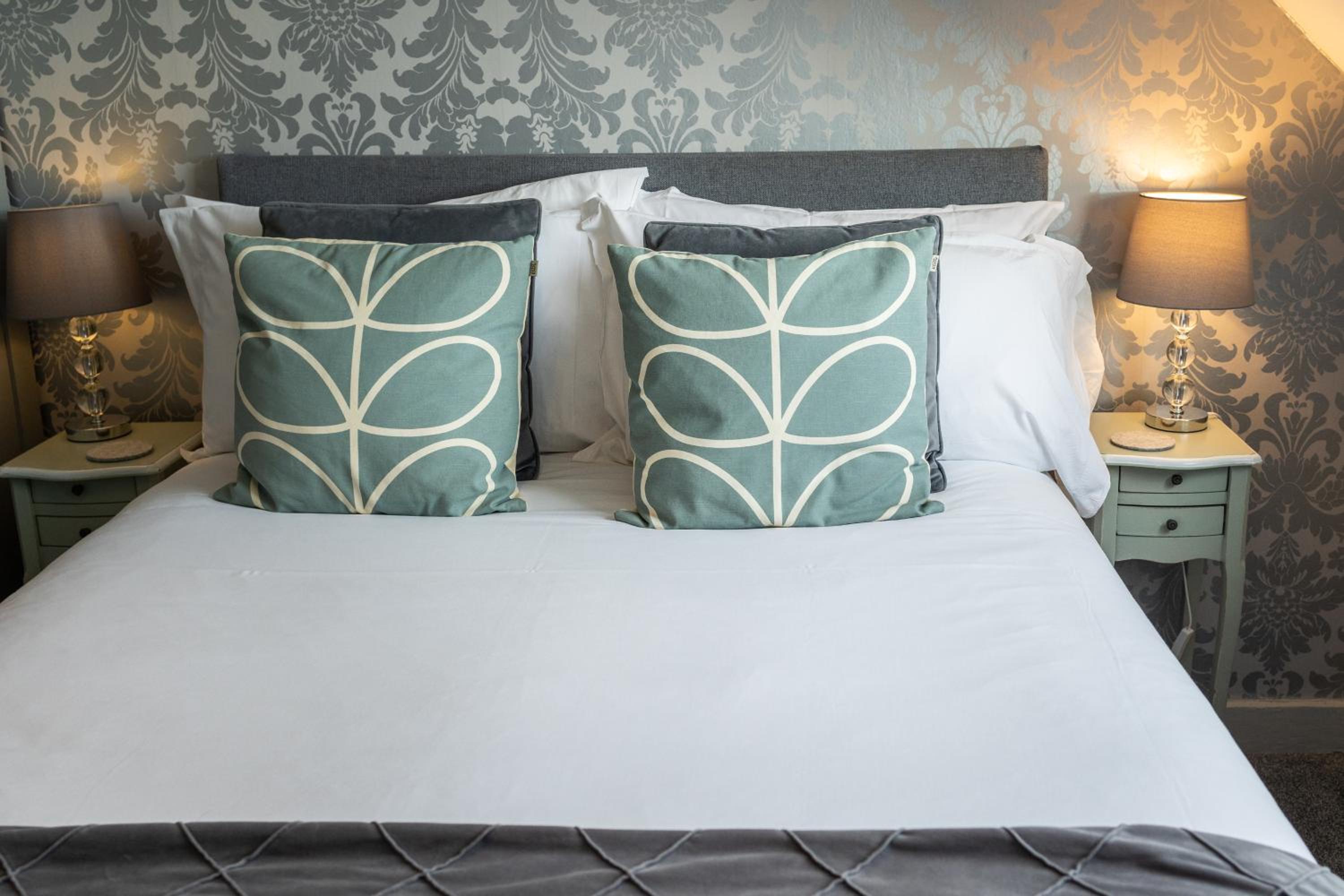 Small Double Room photo 1