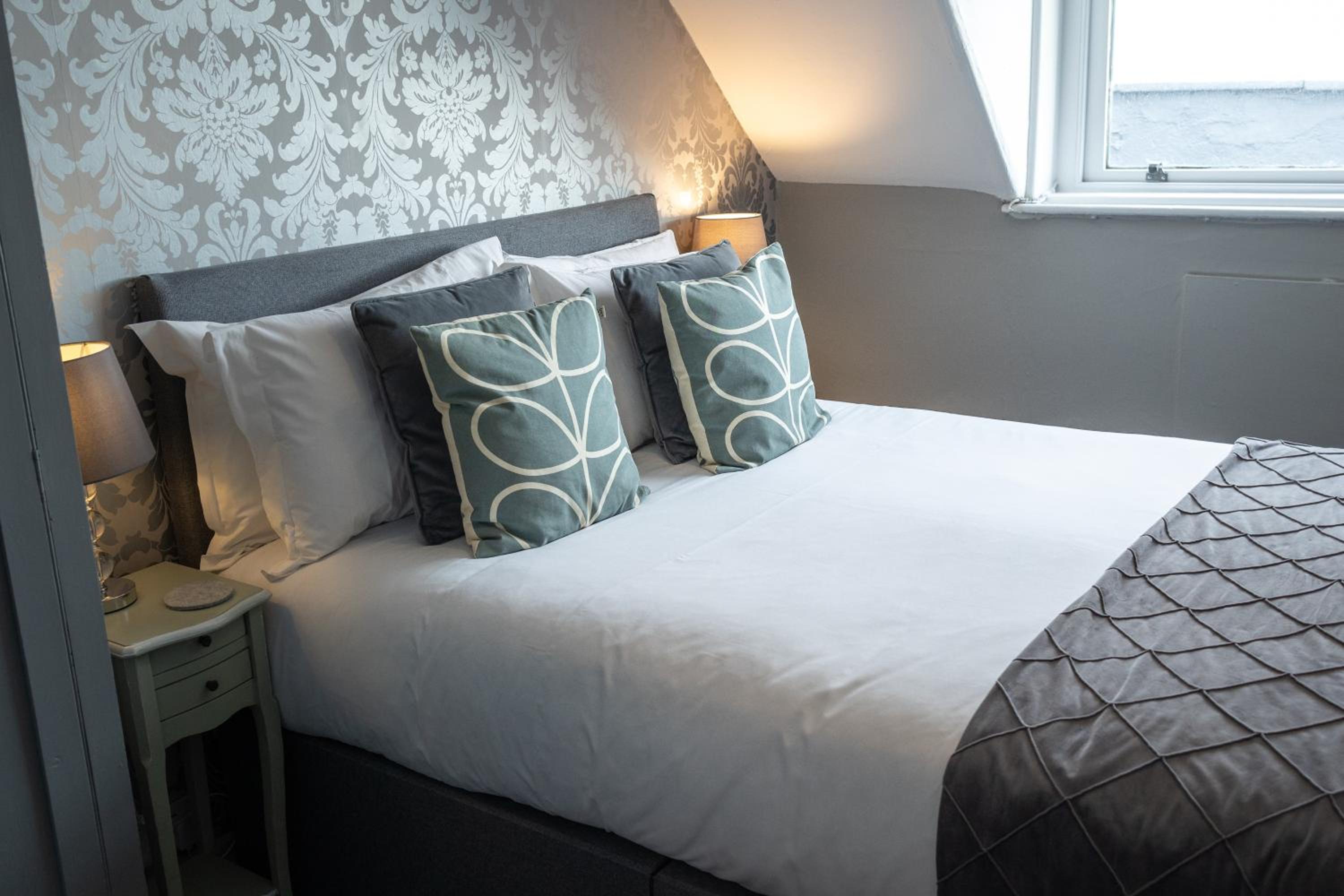 Small Double Room photo 3