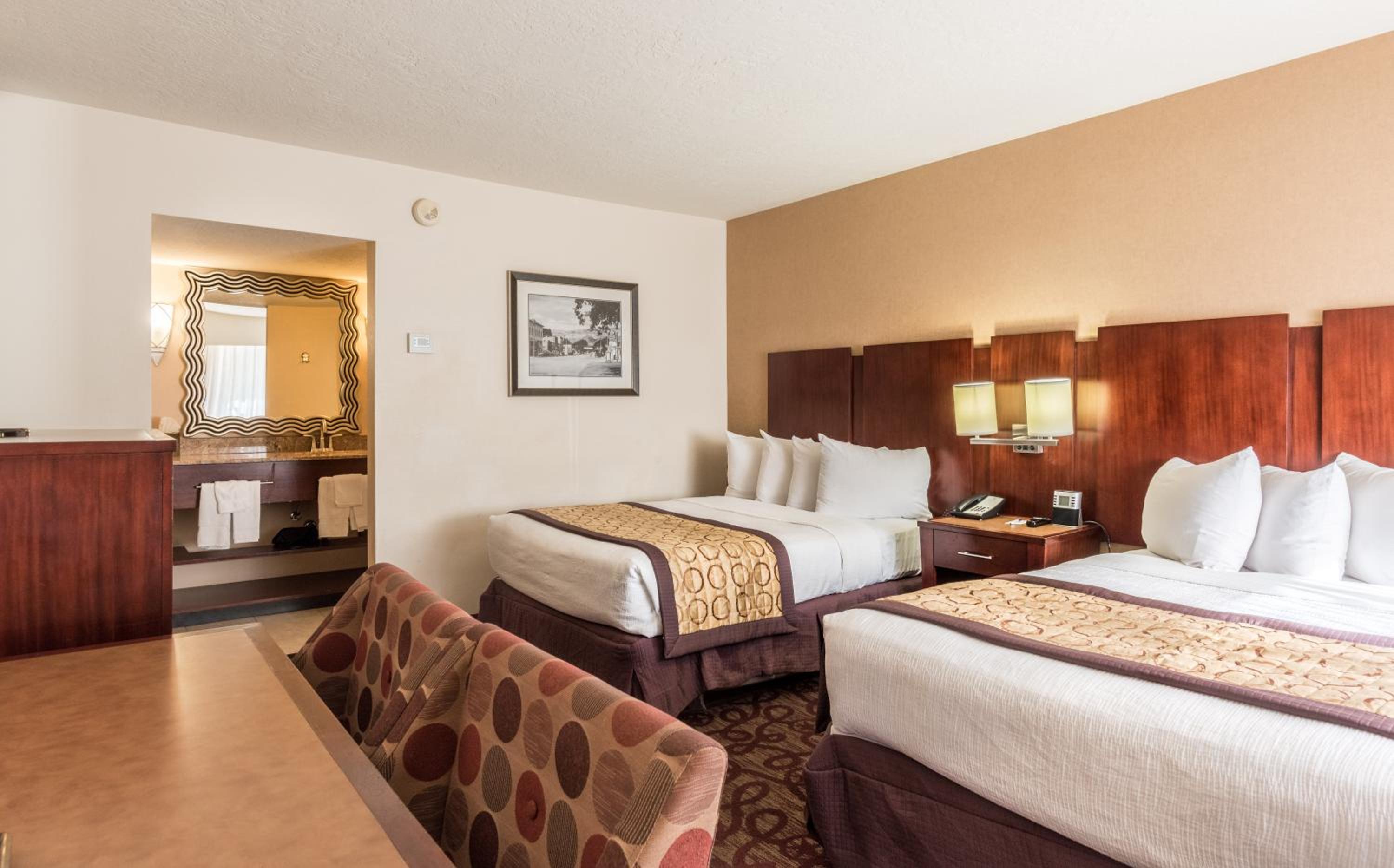 Standard Double Room - Photo 4