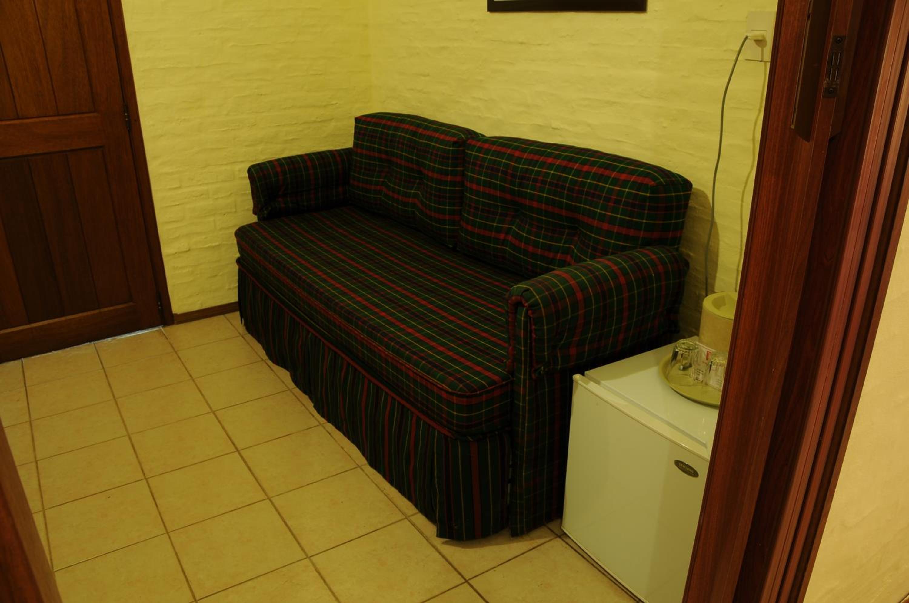 One-Bedroom Bungalow (2 Adults) photo 1