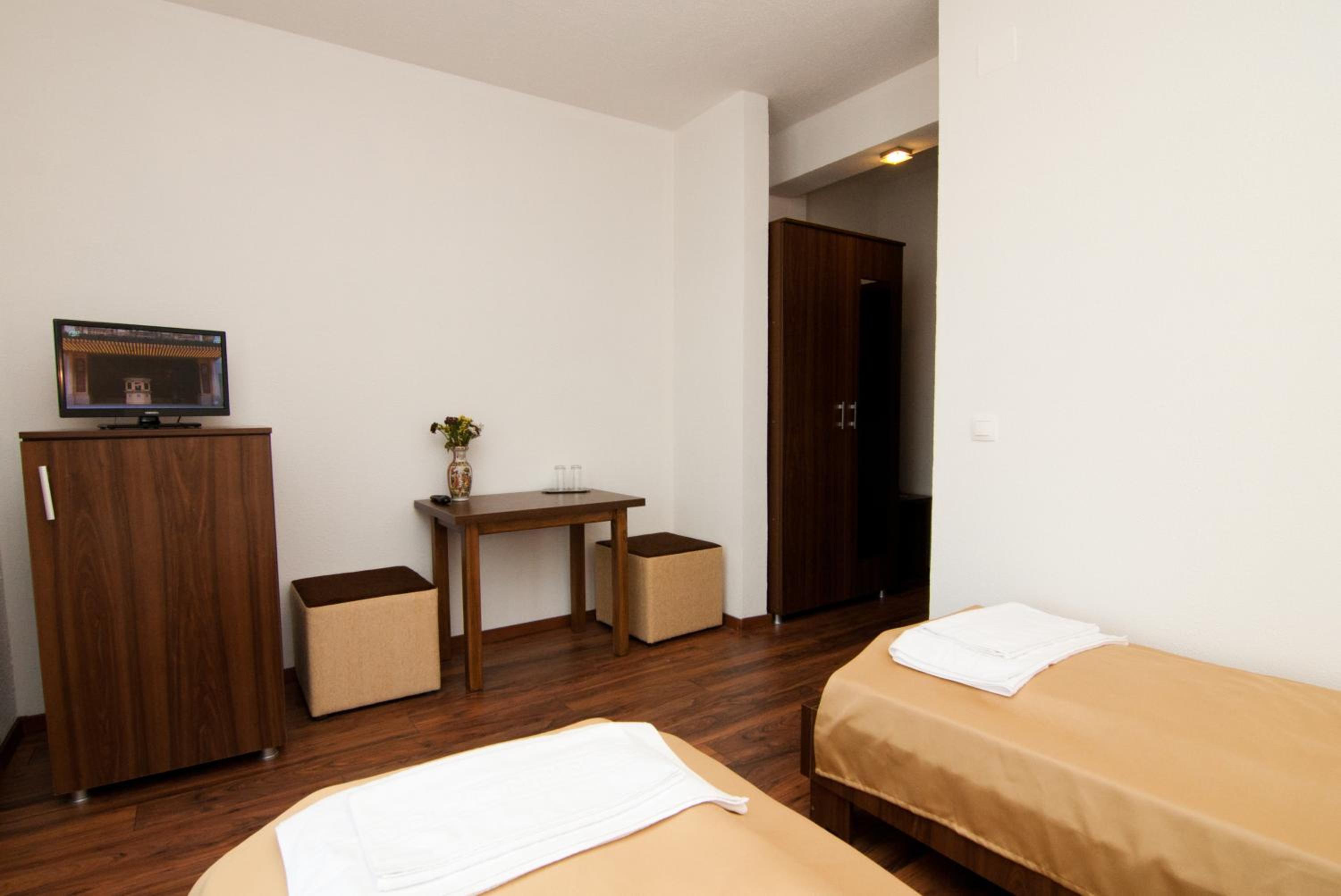 Twin Room photo 2