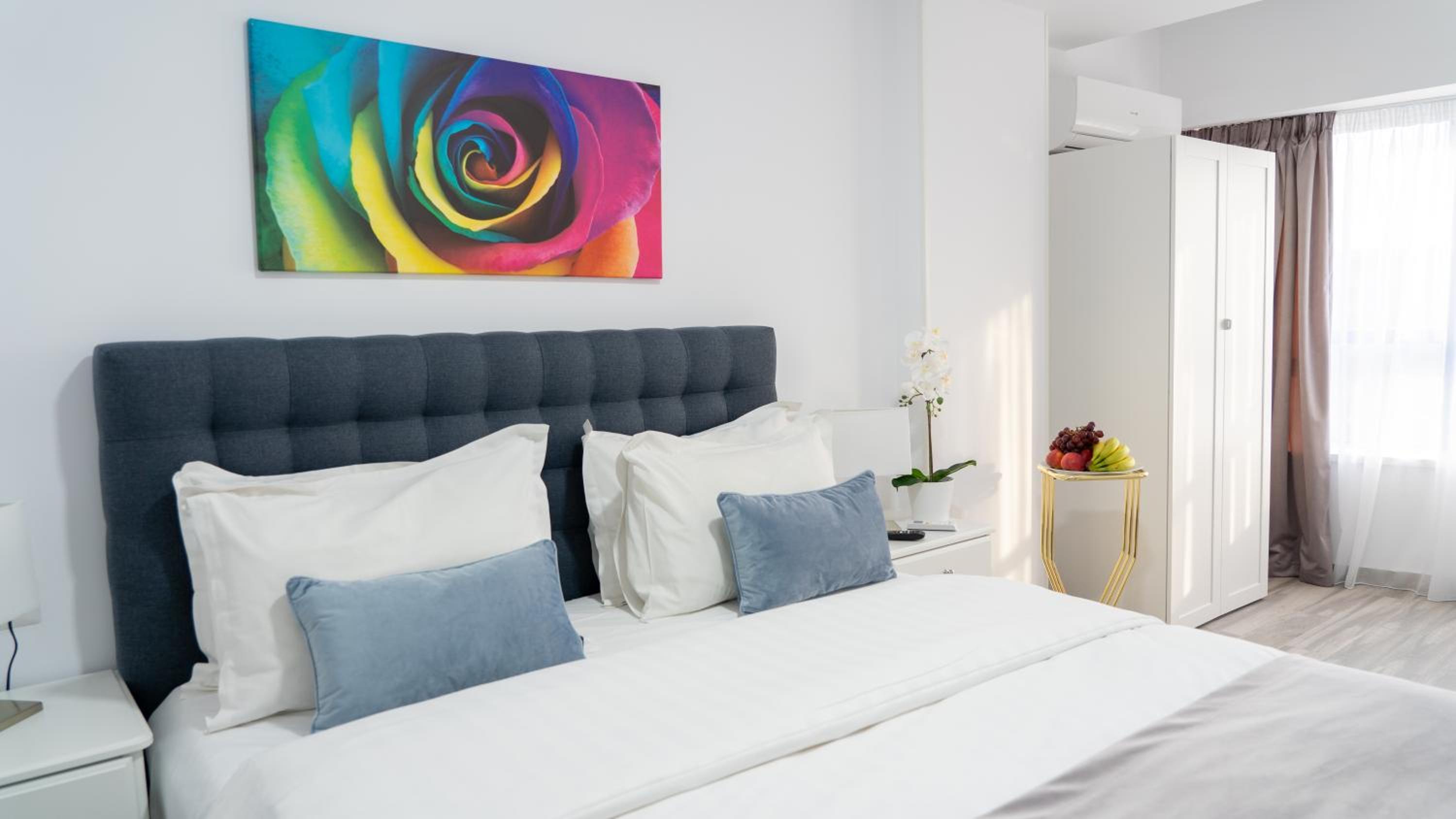 Deluxe Suite with Sea View photo 1