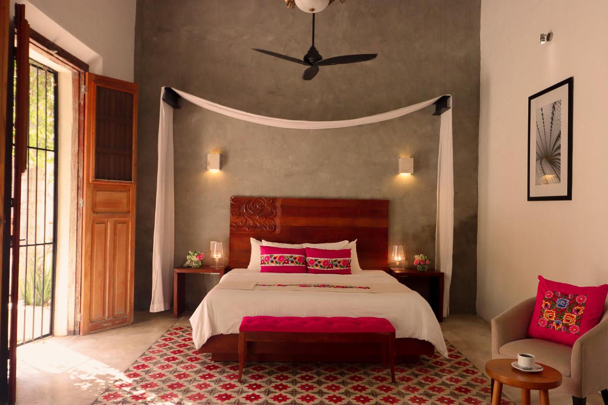 Suite with Private Pool - Photo 4