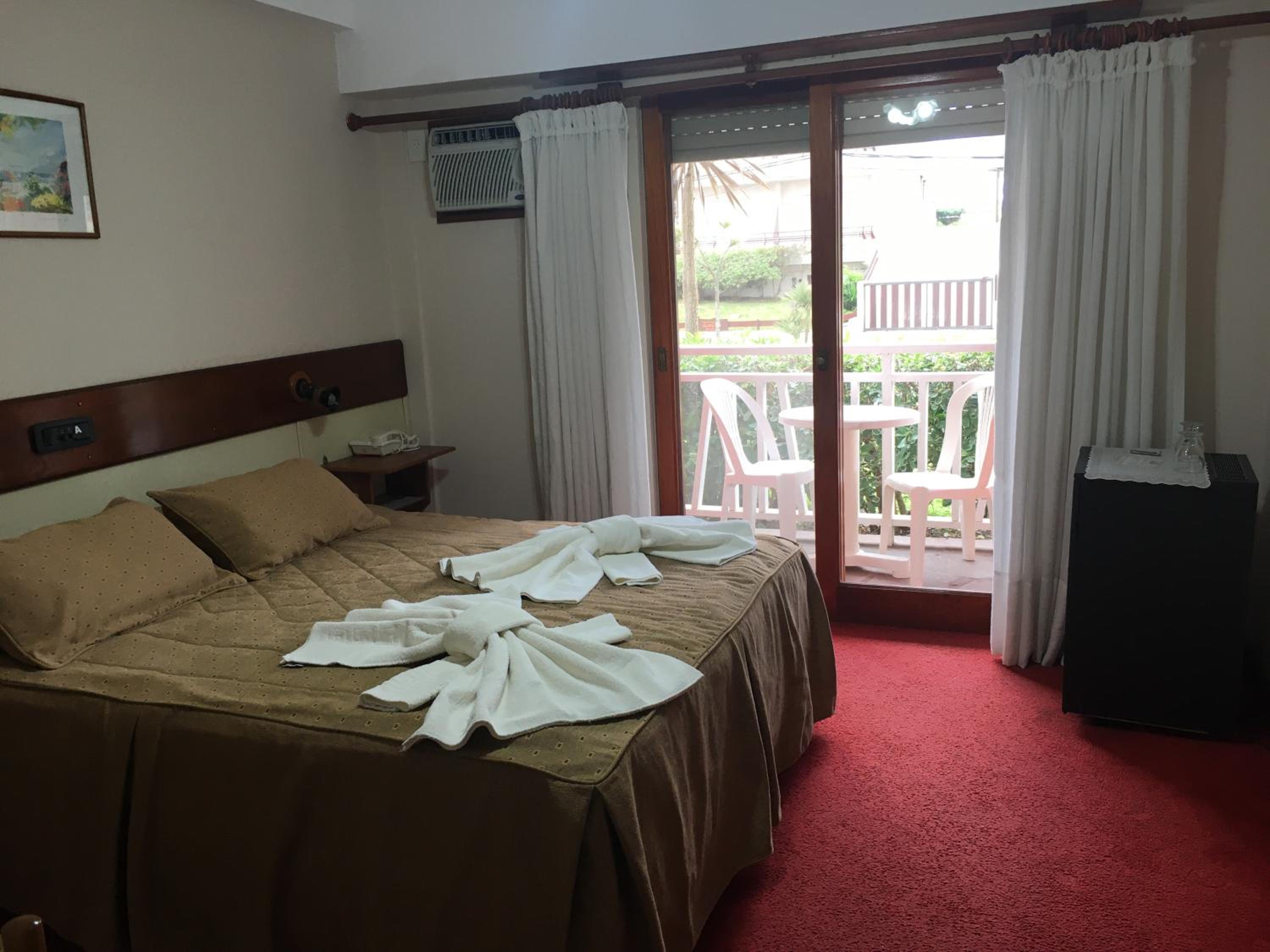 Classic Double Room with Balcony photo 3