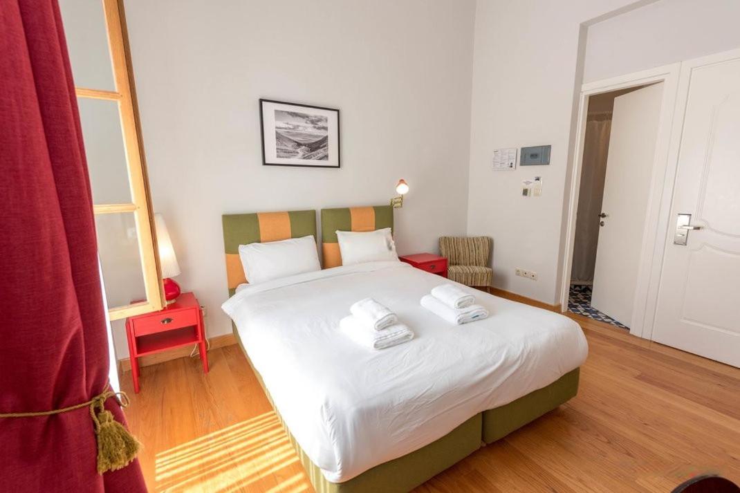 Deluxe Double or Twin Room photo 2