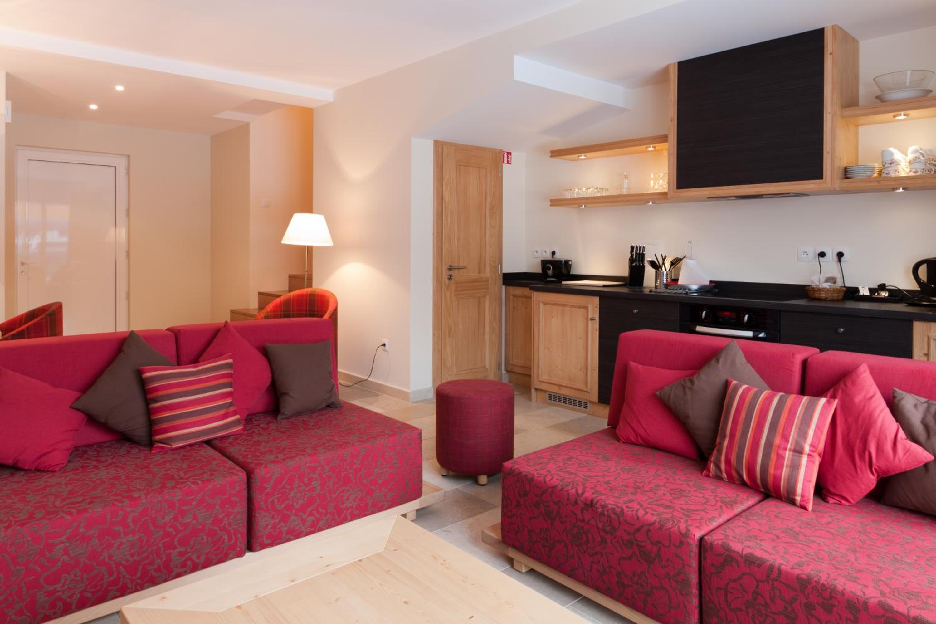 Two-Bedroom Apartment - Photo 7