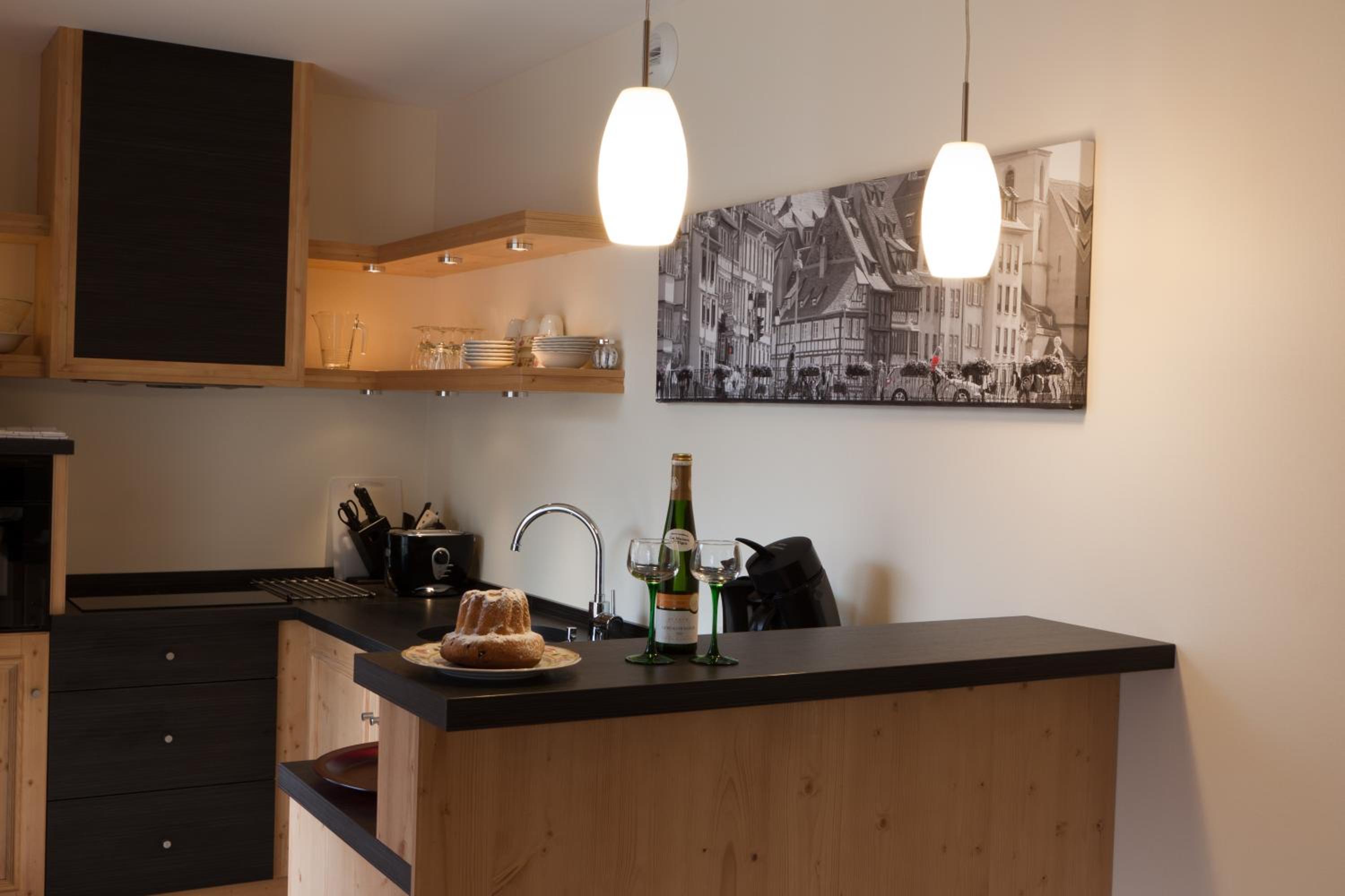 One-Bedroom Apartment - Photo 6