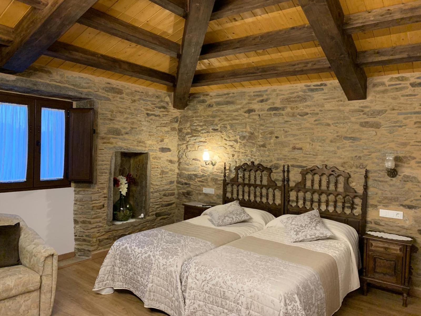 Habitación Doble Deluxe con Ducha