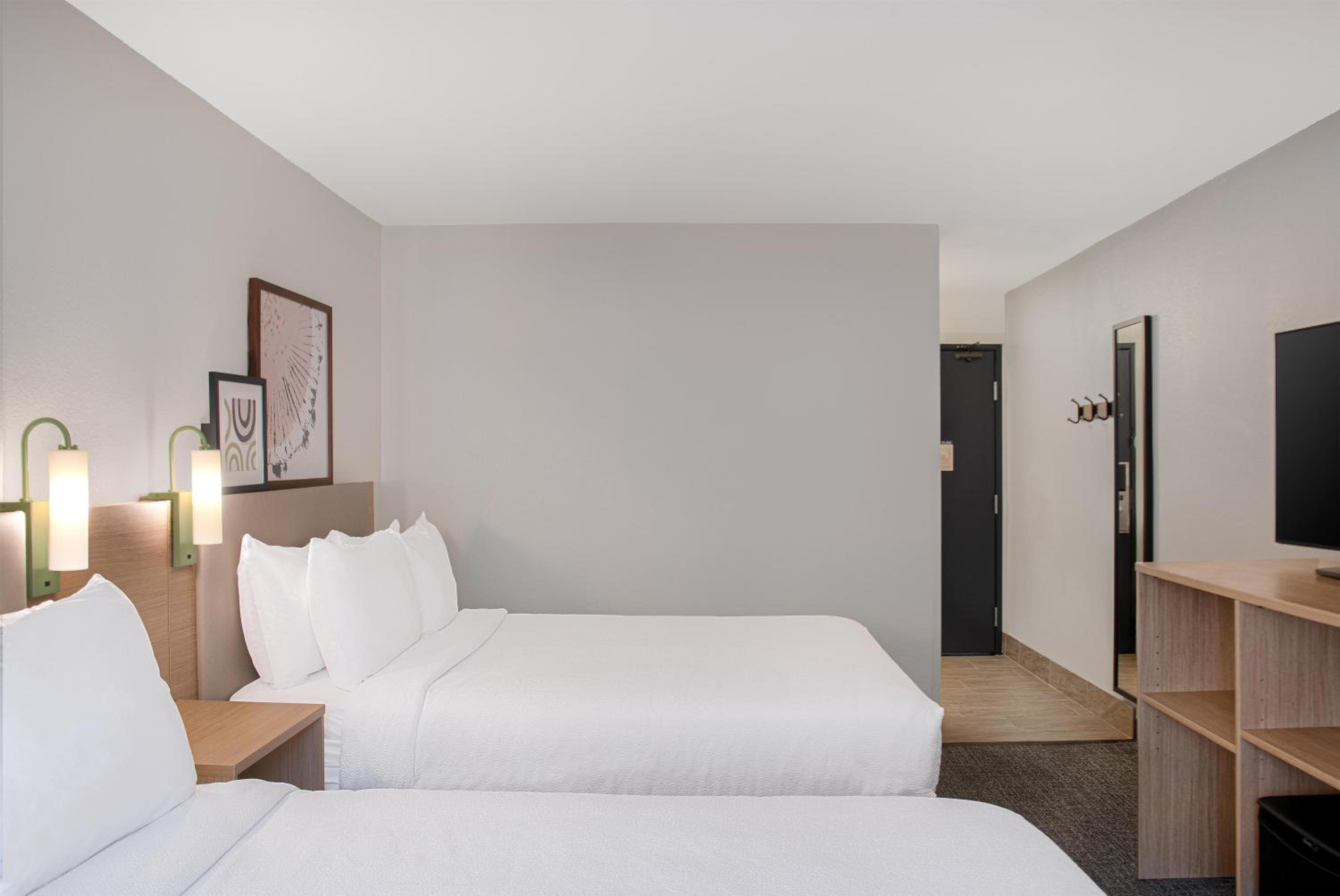 Queen Room with Two Queen Beds