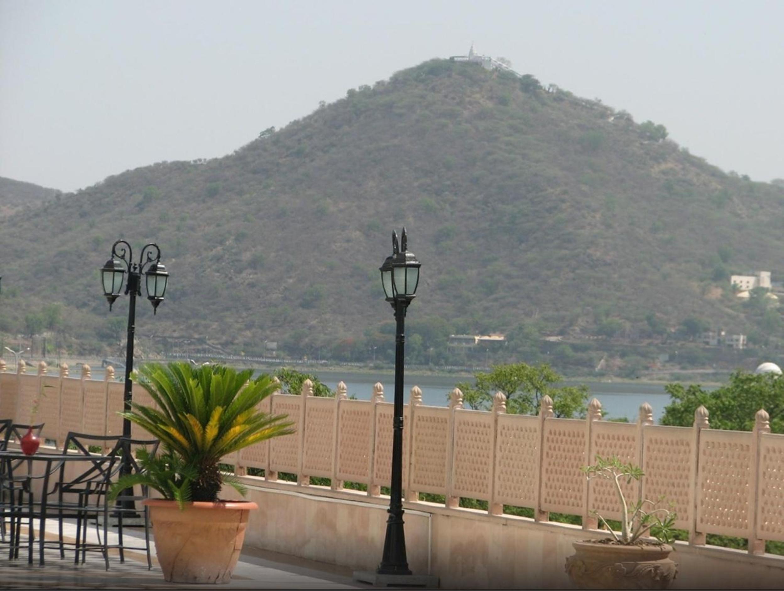 Superior Room With Recreational Escapade: Inclusions Game Galaxy Usage For 1hr For 1 Person And 50 % Off On All Spa And Salon Treatments,10% Off On Laundry Services,10% Off On Hotel Travel Desk Services.