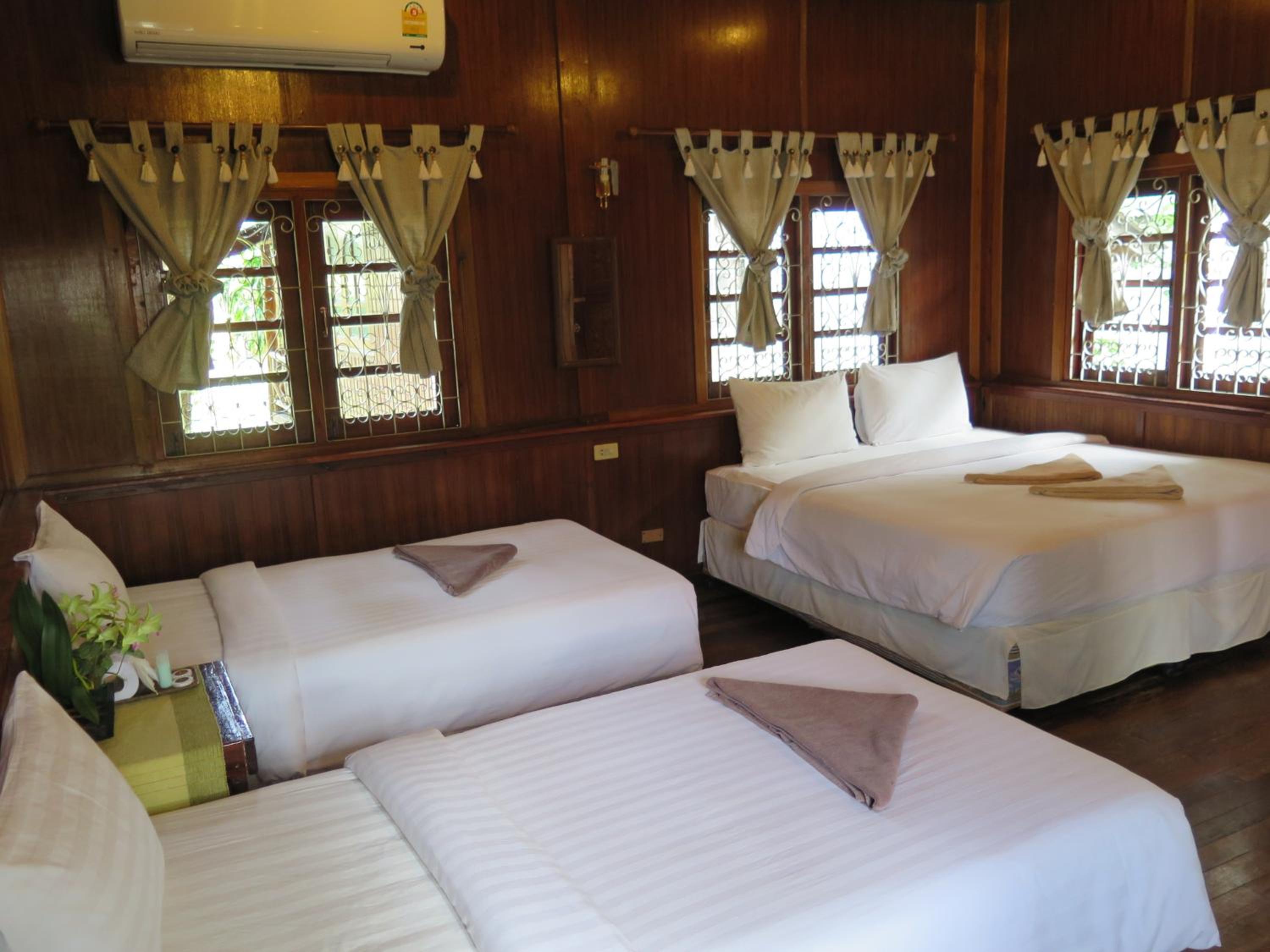 Bungalow with Pool View (4 Adults)