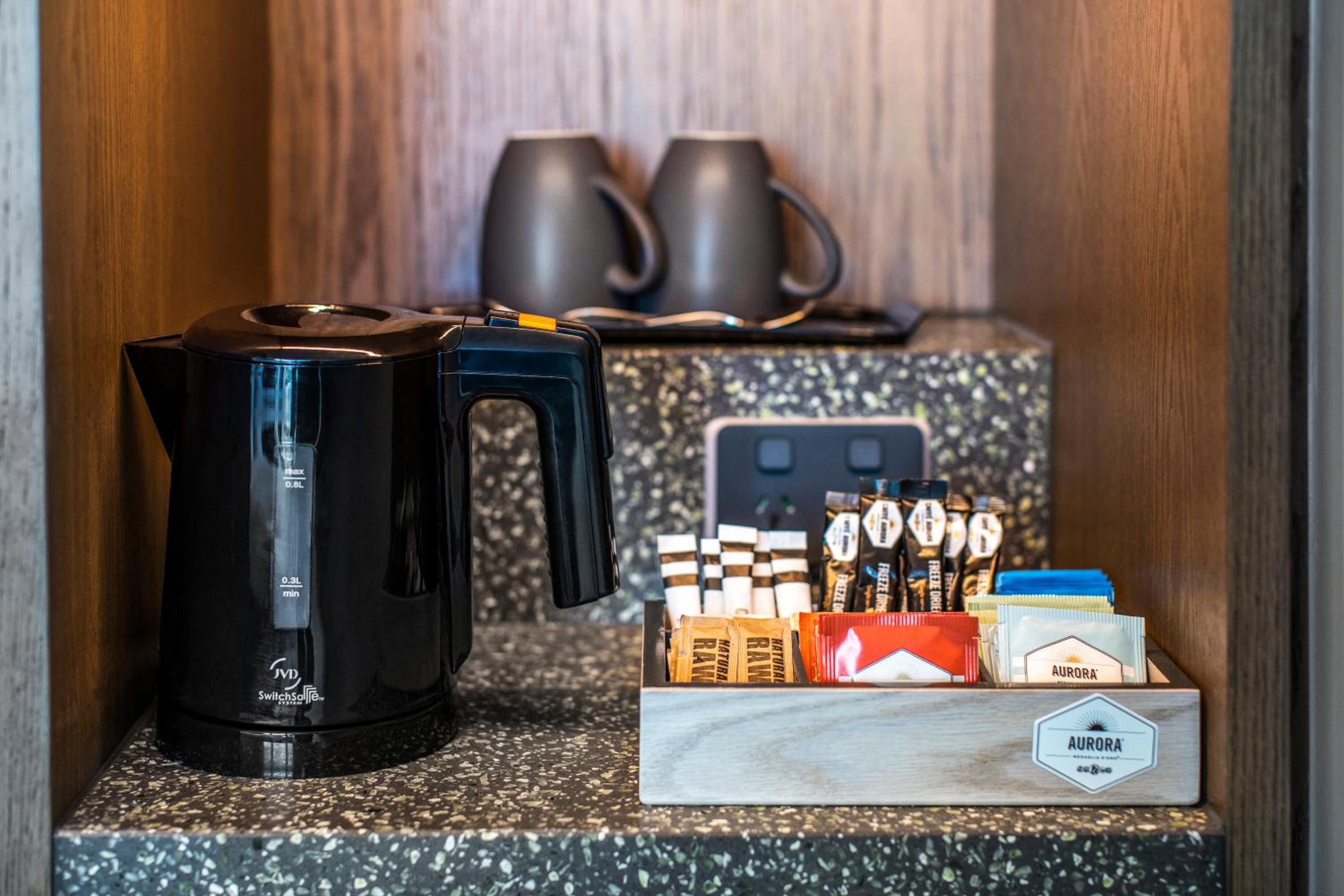 Standard Queen Room - Free Breakfast - Photo 8