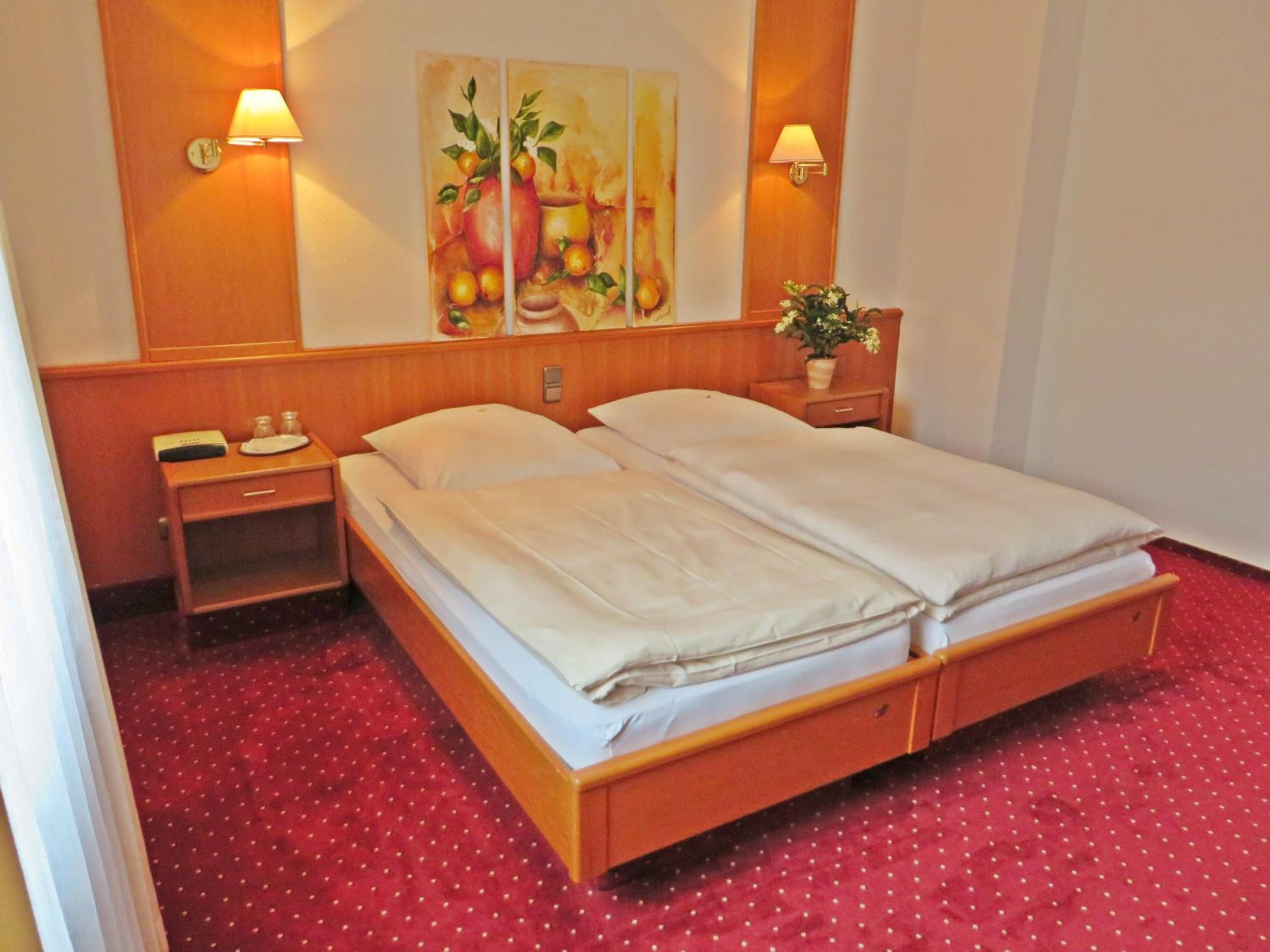 Economy Double Room