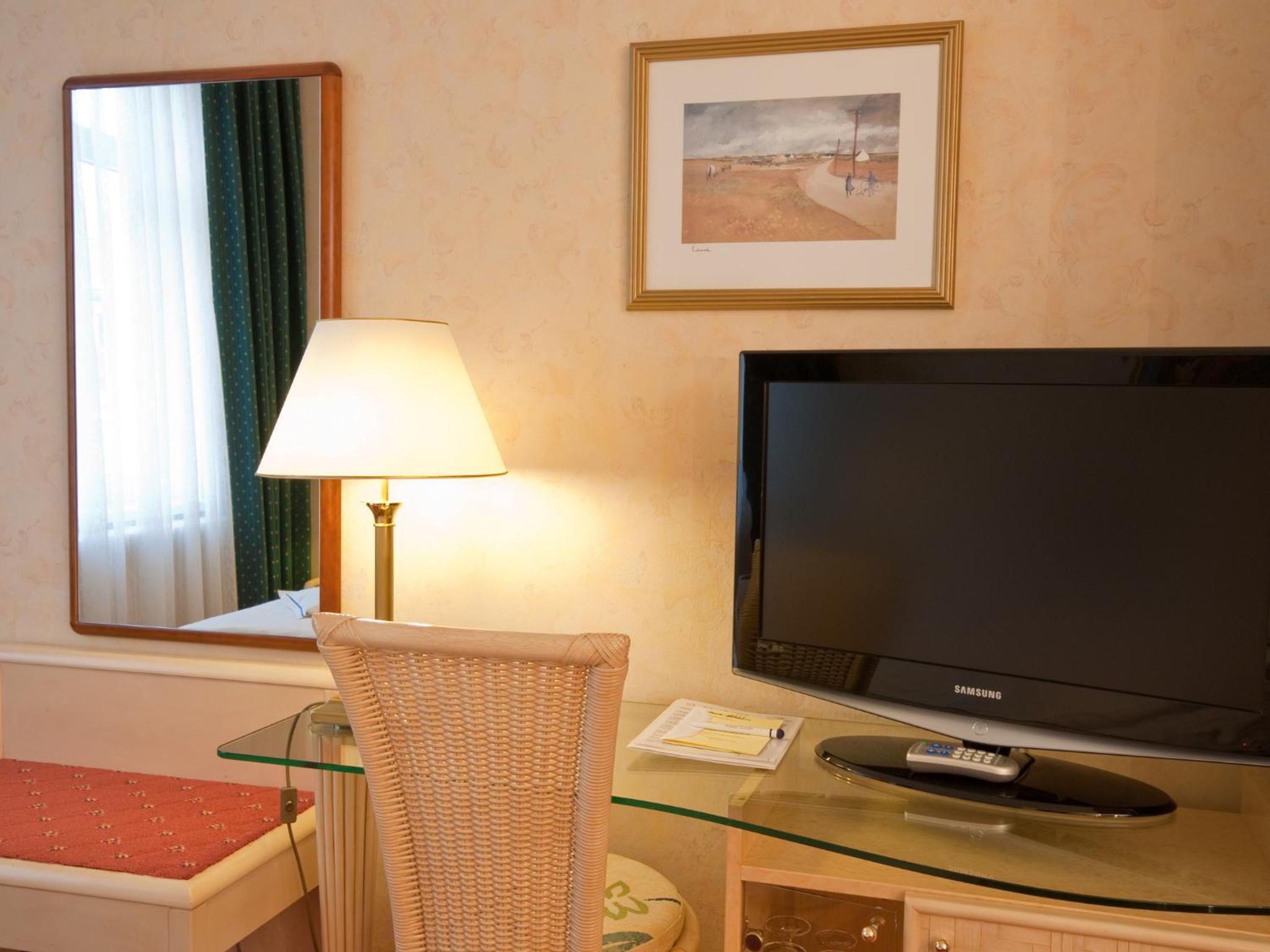 Deluxe Double Room photo 3