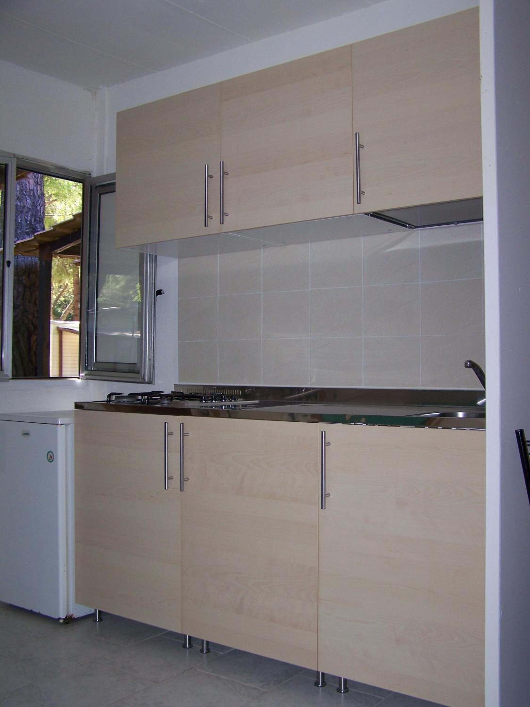 One-Bedroom Bungalow (5 Adults) - Photo 6