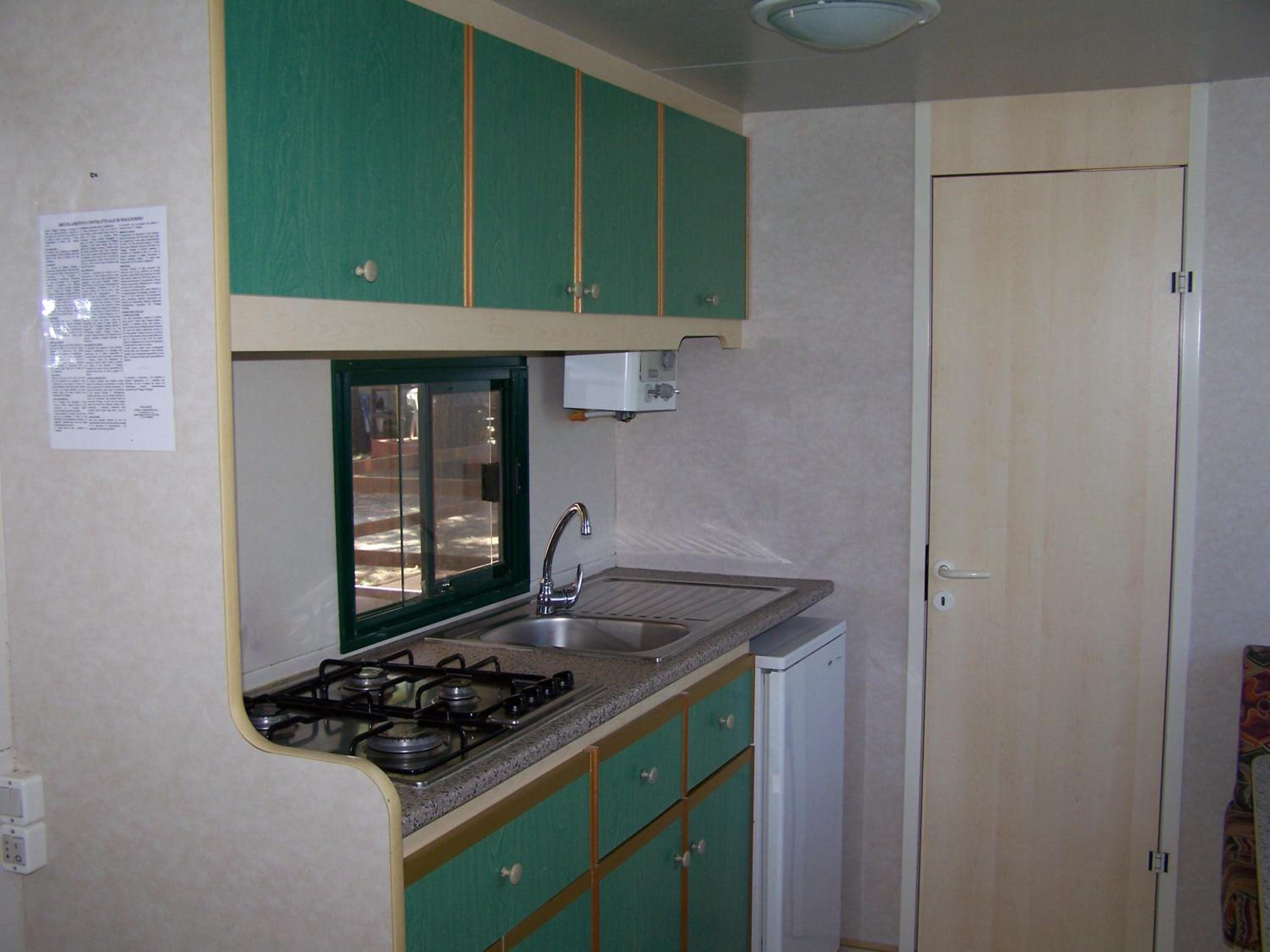 Two-Bedroom Mobile Home - Photo 9