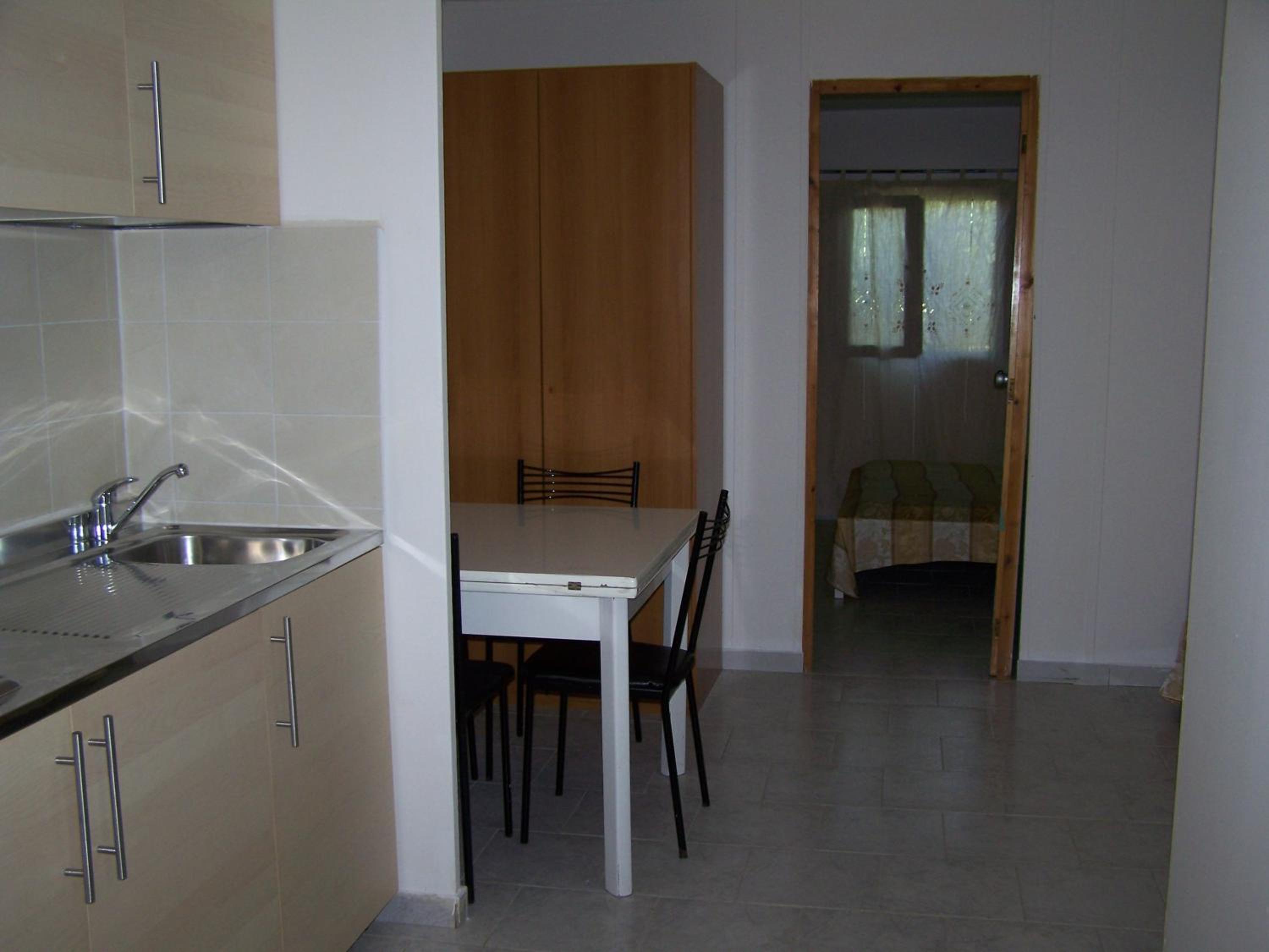 One-Bedroom Bungalow (5 Adults) - Photo 7