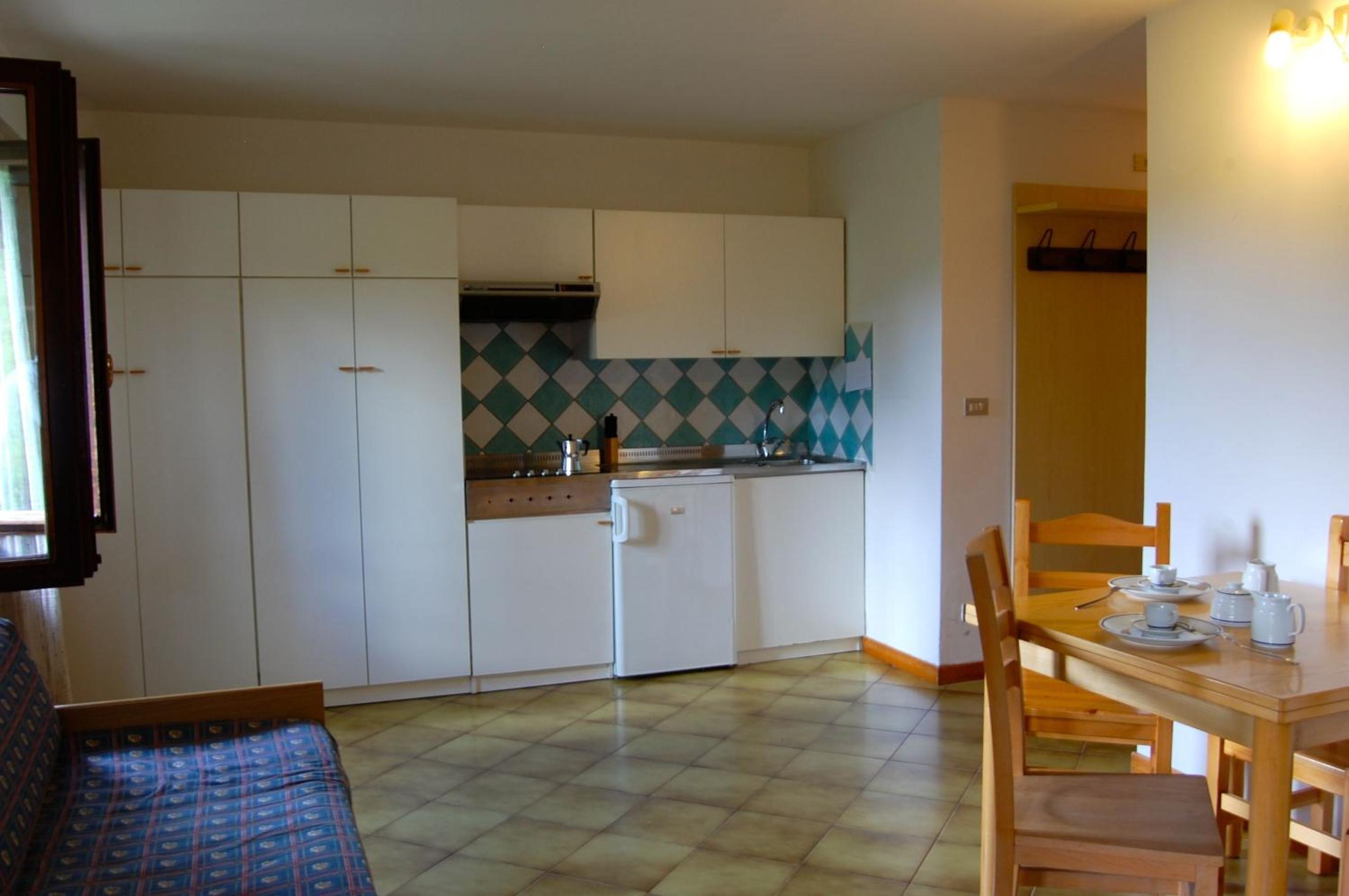 One-Bedroom Apartment (4 Adults) - Photo 8