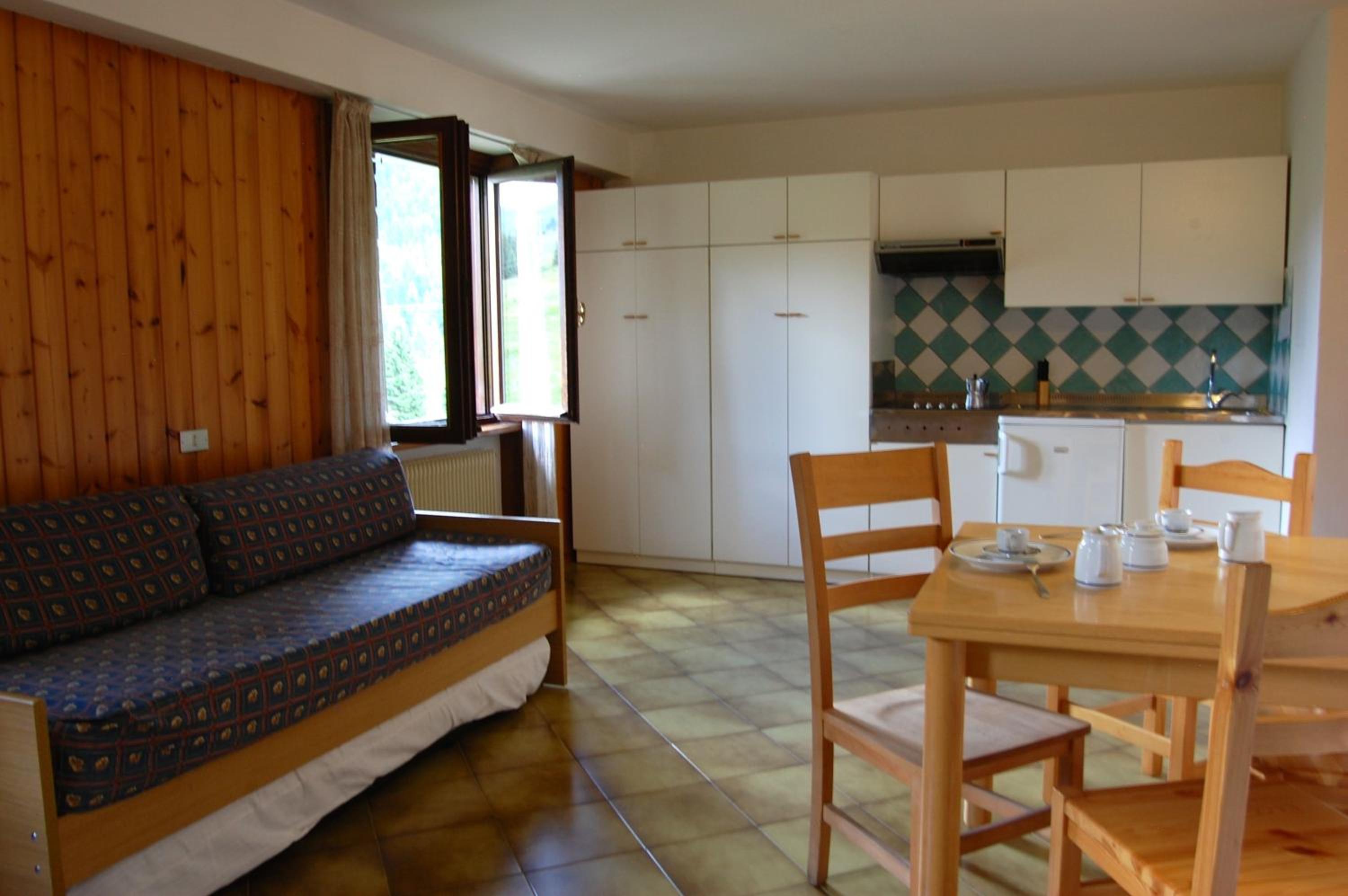 One-Bedroom Apartment (4 Adults) - Photo 7