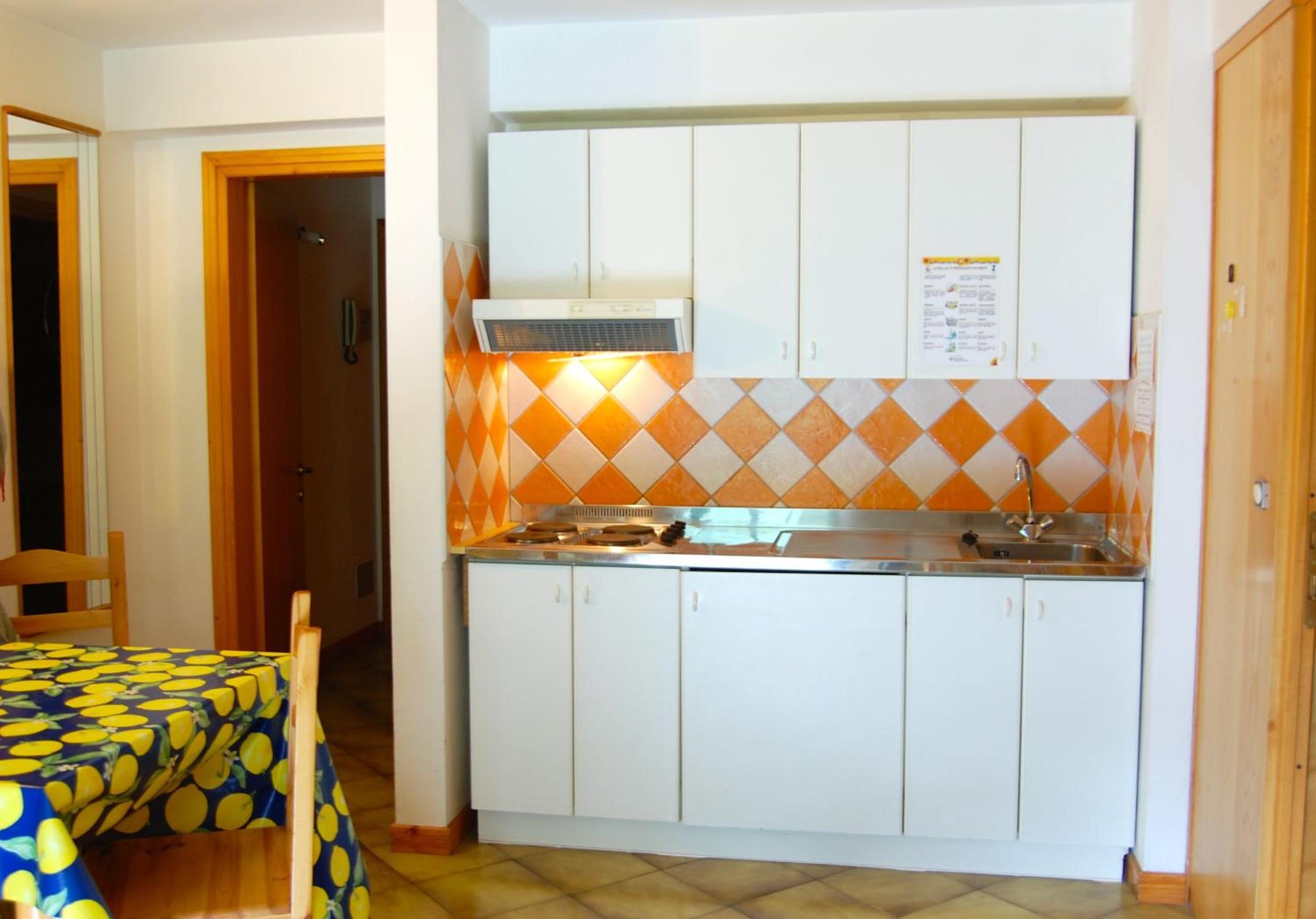 One-Bedroom Apartment (4 Adults) - Photo 4