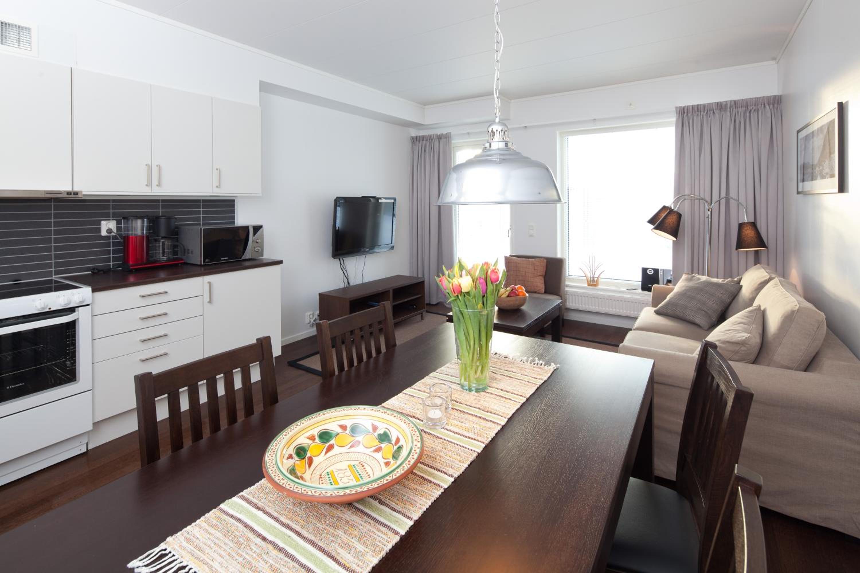Lgh E55H - Two bedroom apartment (6 adults) - Photo 2