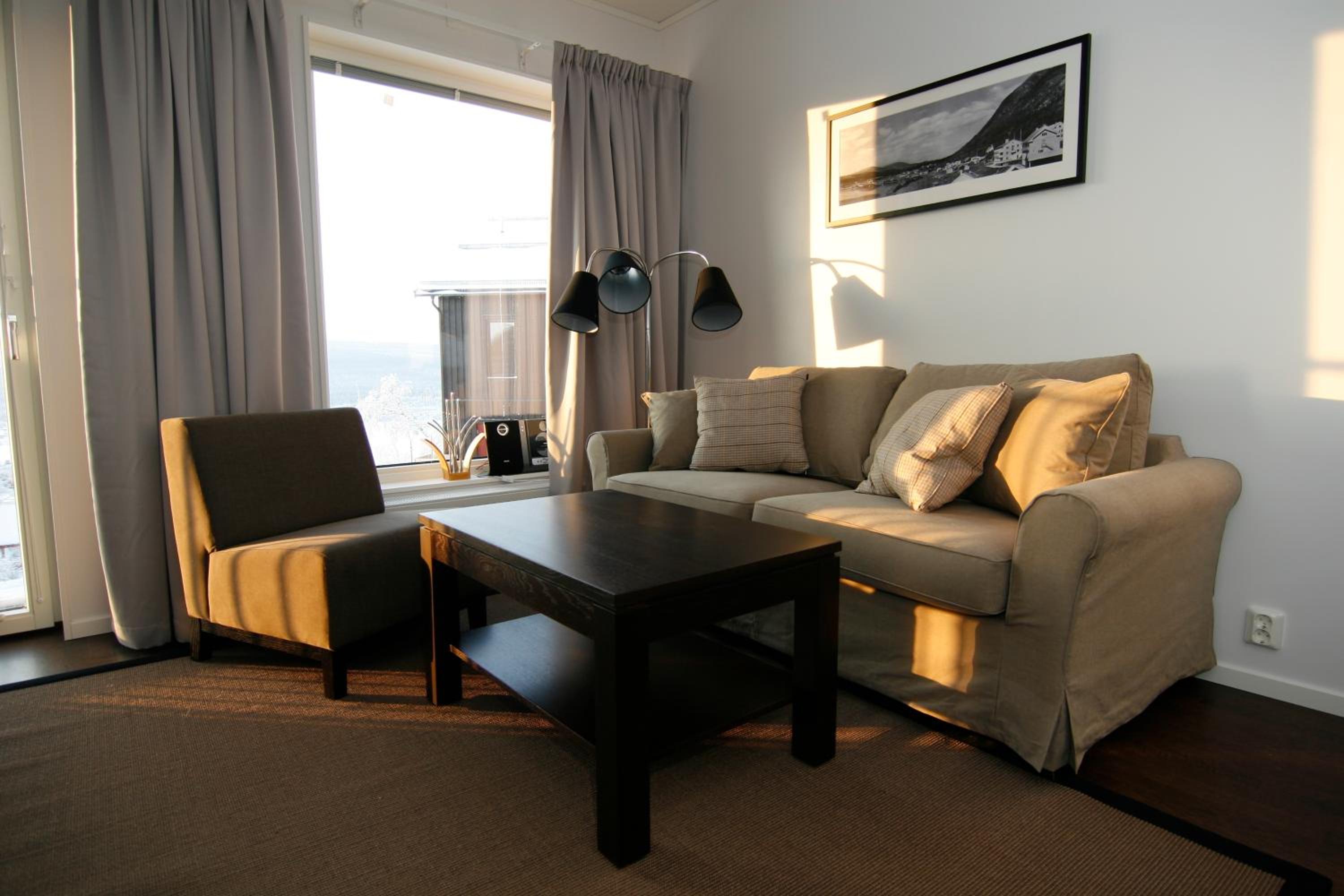 Lgh E55H - Two bedroom apartment (6 adults) - Photo 1