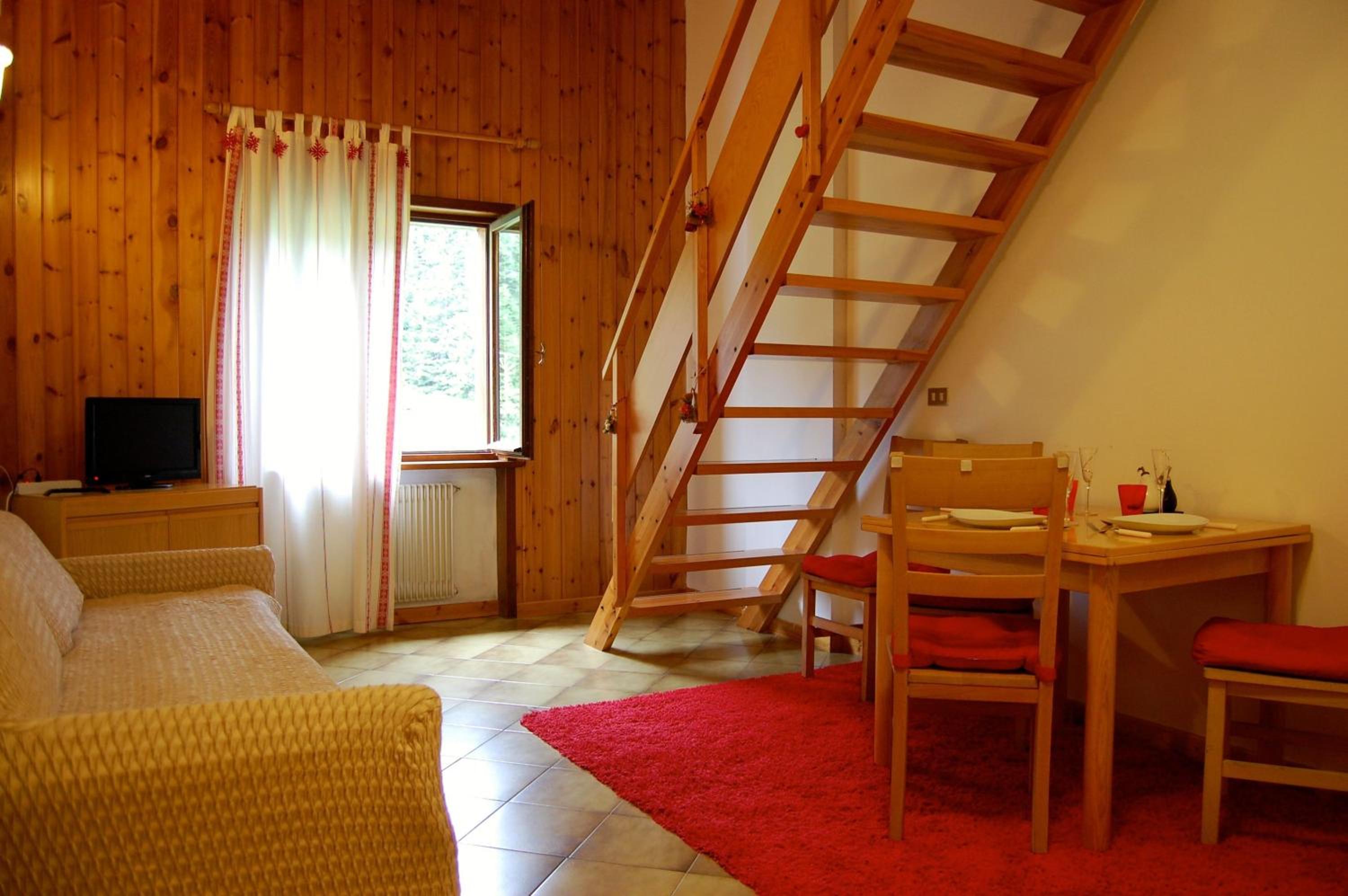 One-Bedroom Apartment (4 Adults) - Photo 3