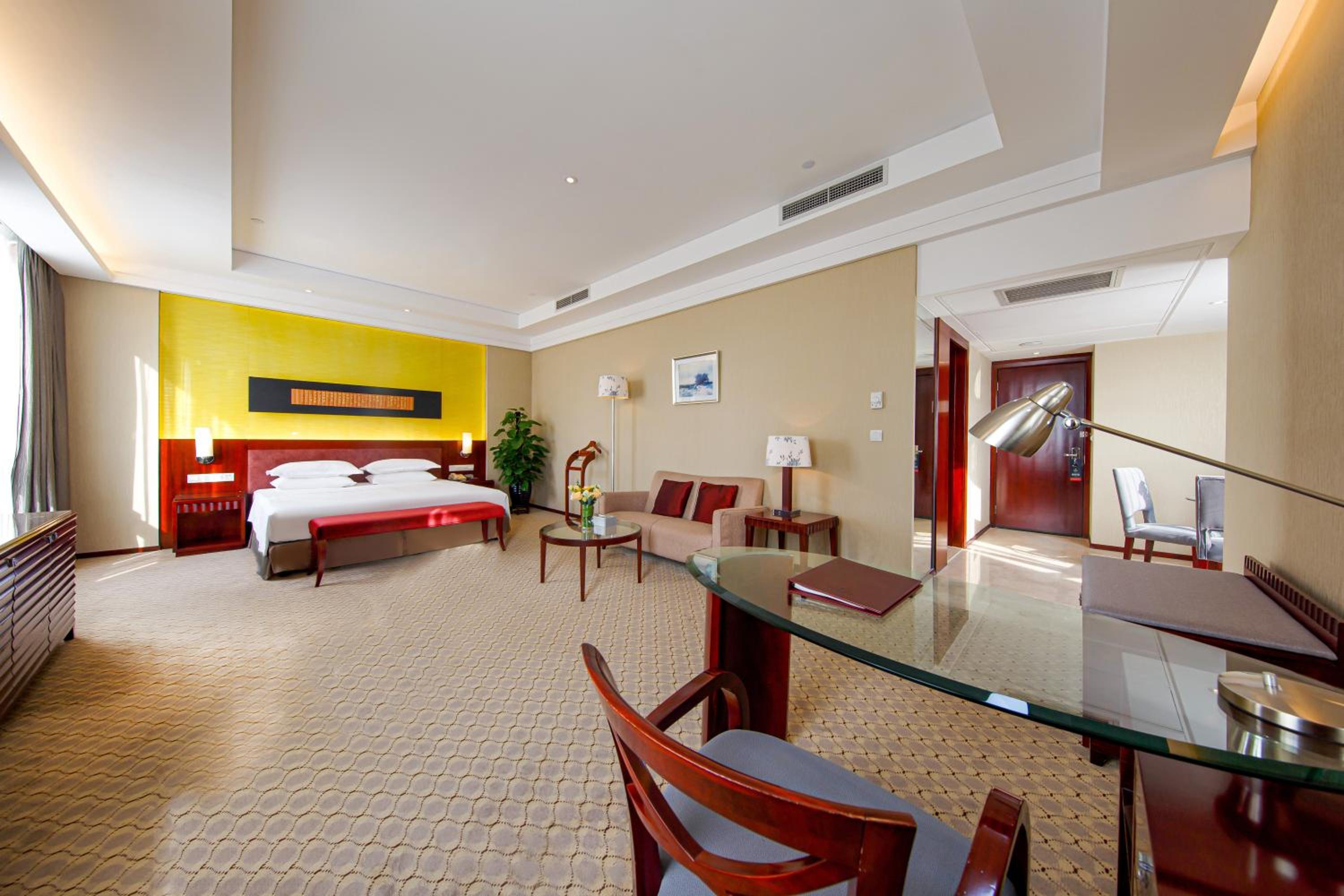 Executive King Room
