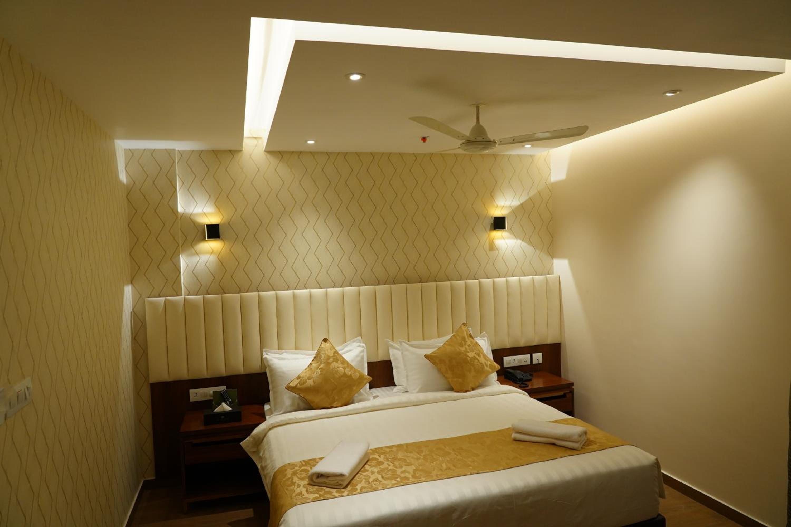 Deluxe Double Room photo 3