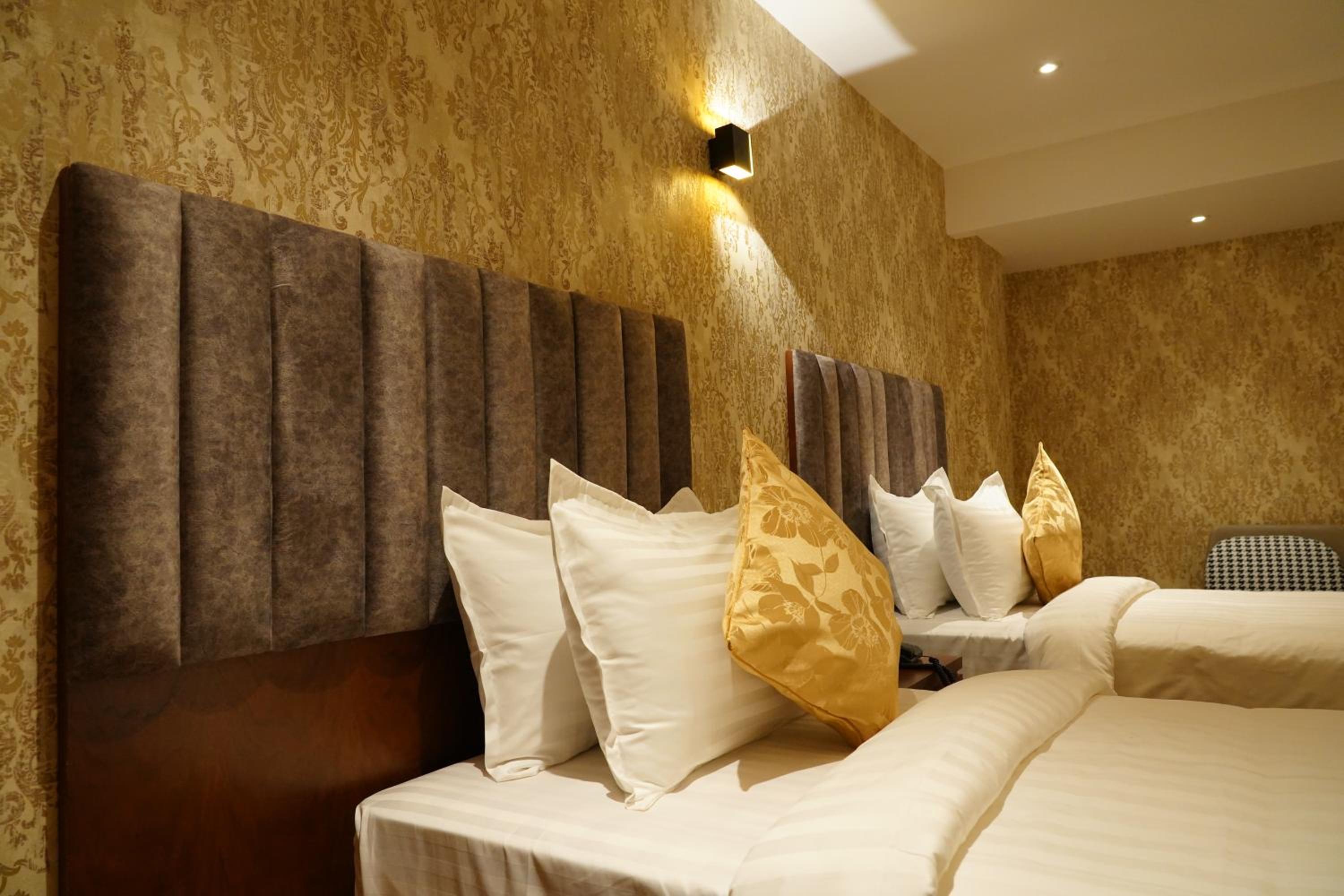 Family Suite photo 2