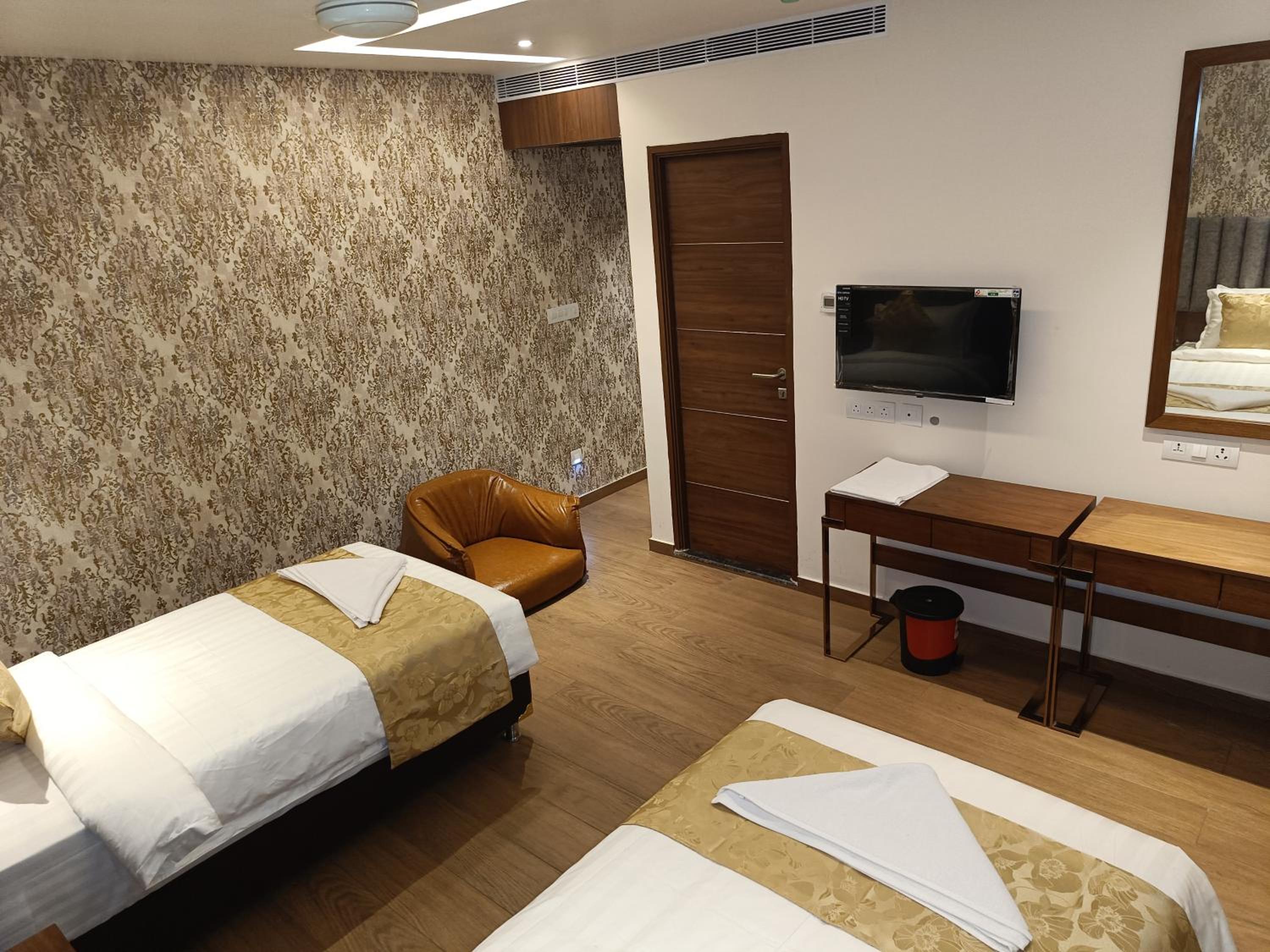 King Suite photo 2