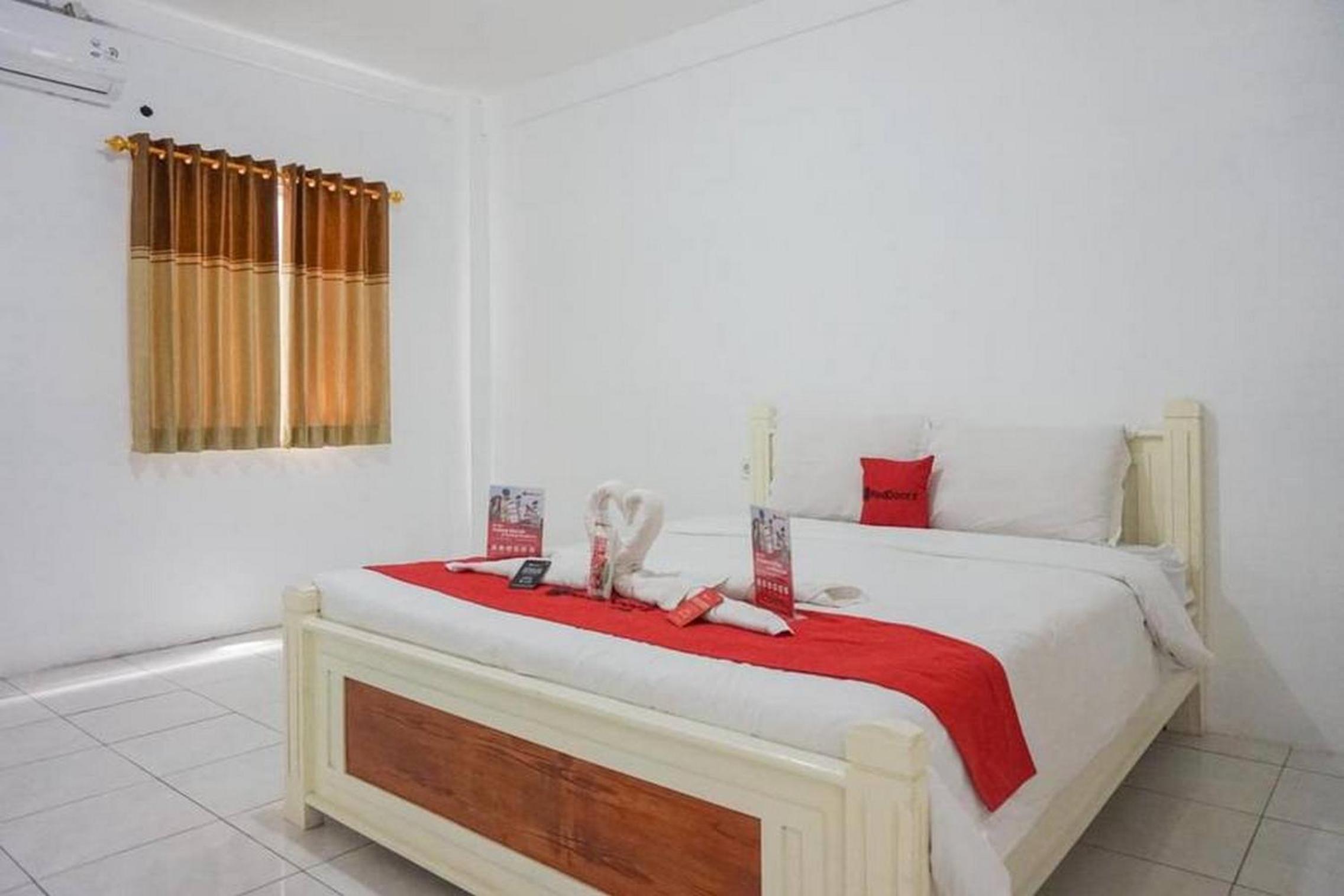 Standard Double Room - Photo 6