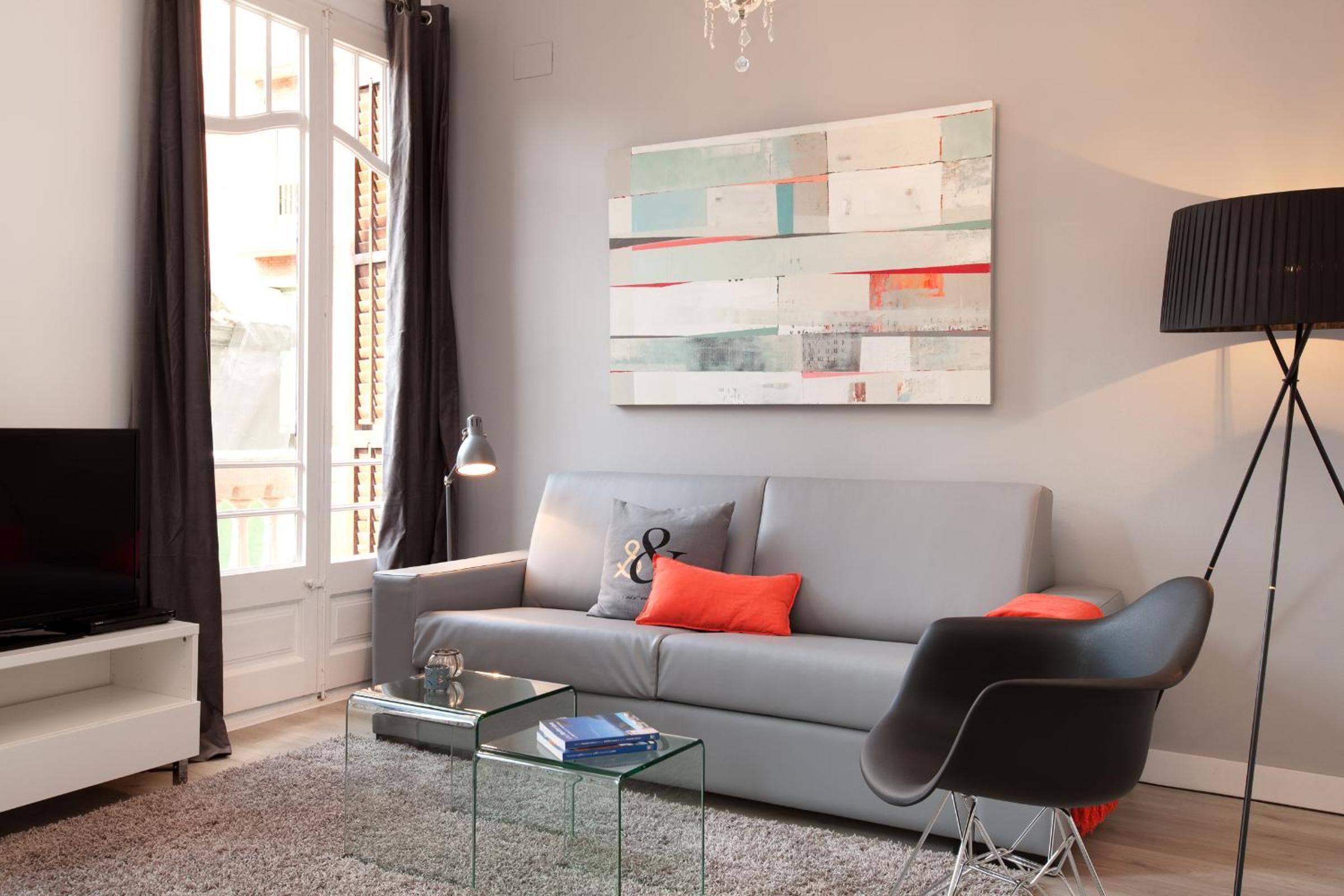 Apartamento de dos habitaciones con balcón - White