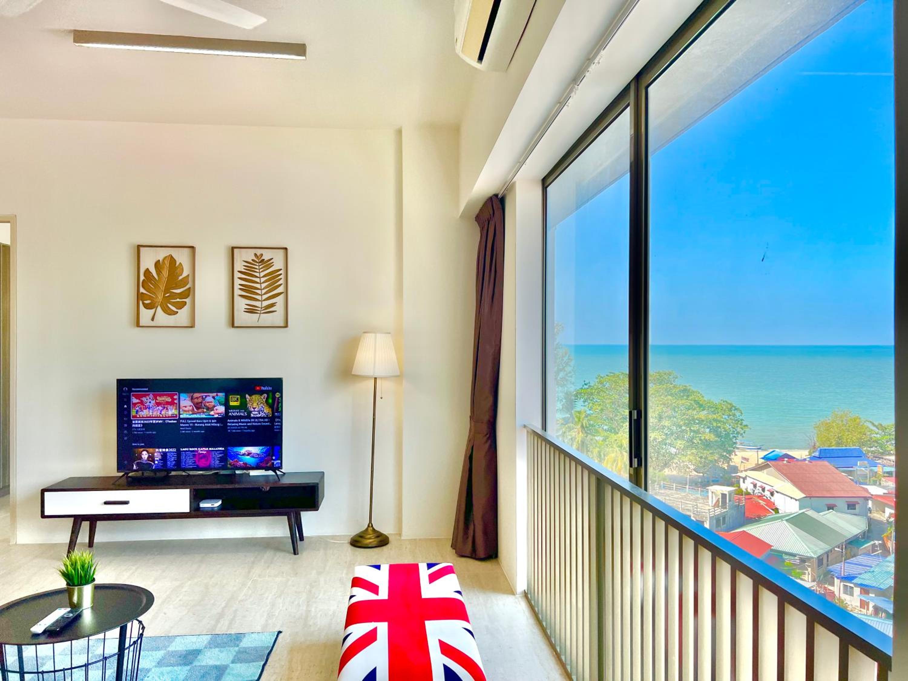 Two-Bedroom Apartment with Partial Ocean View