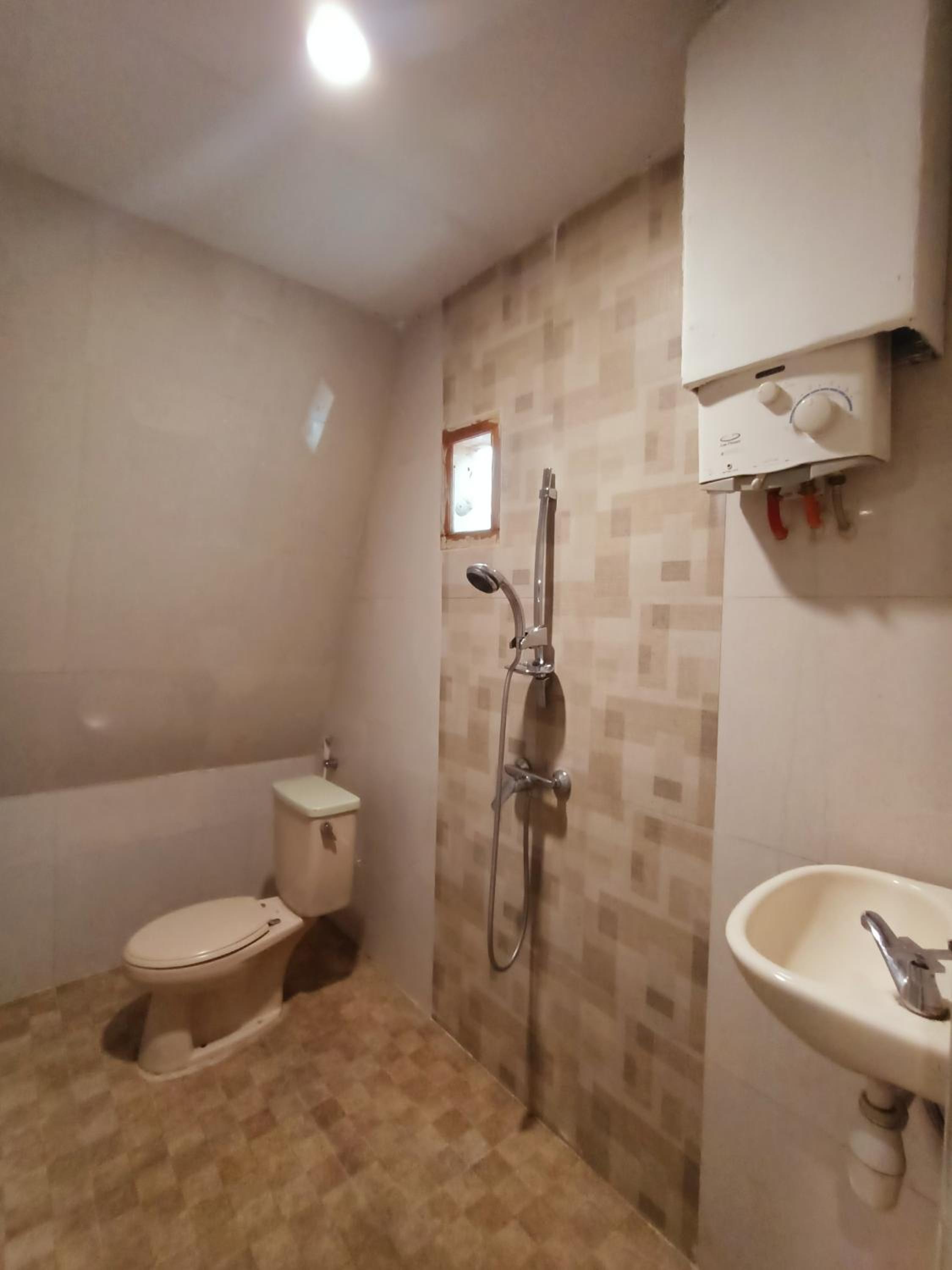 Quadruple Room - Photo 2