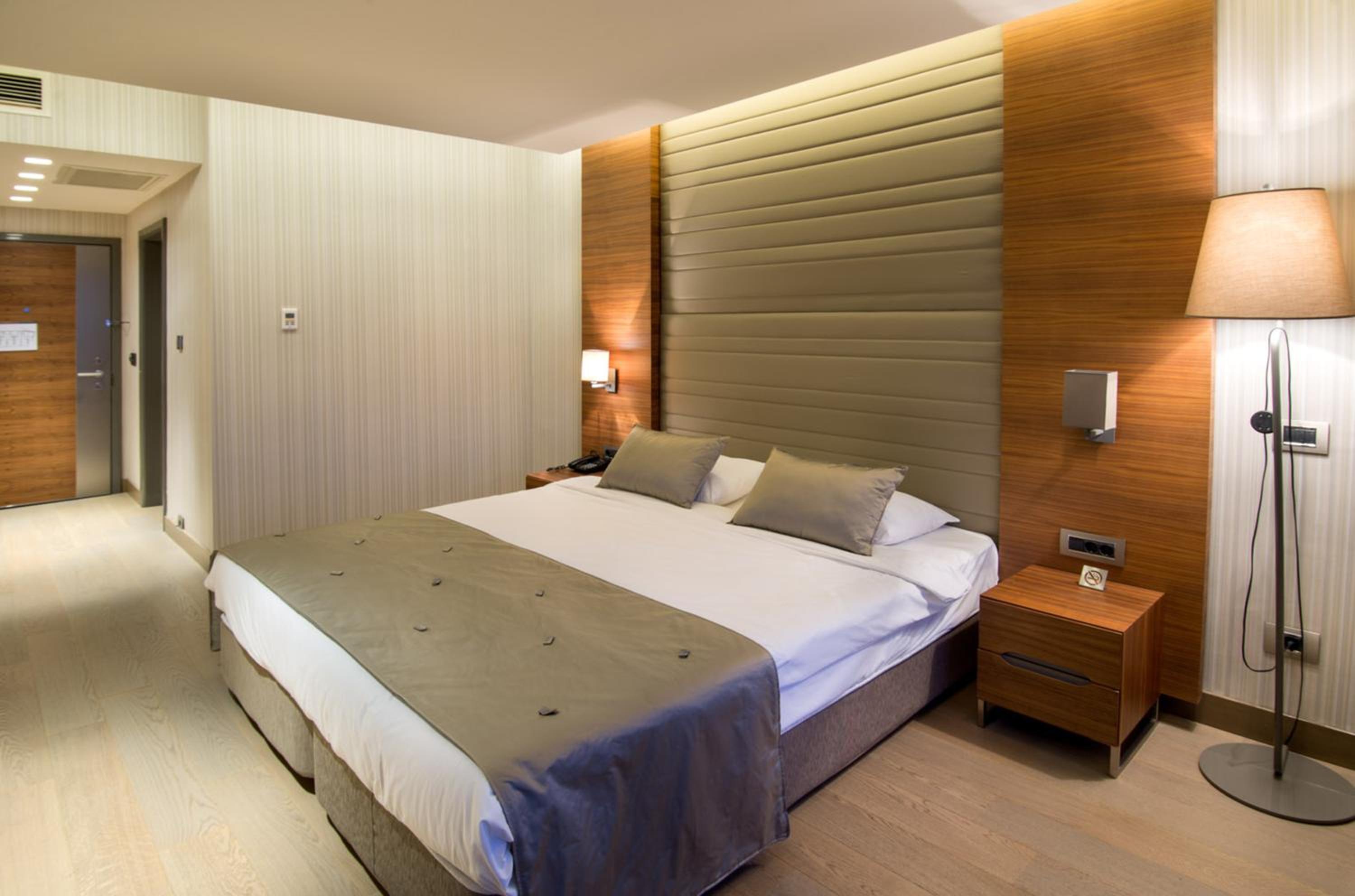 Adjoining Sea View Room